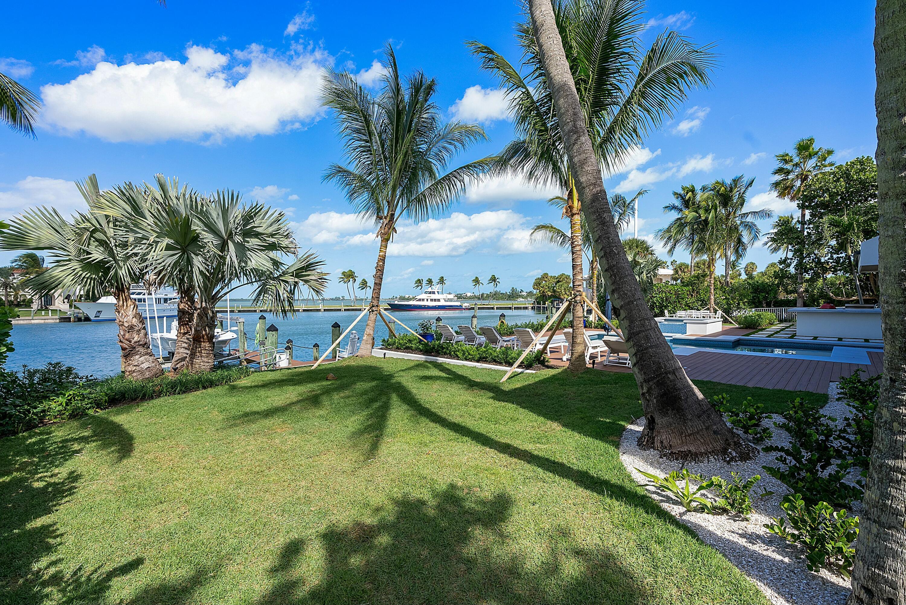 6879 SE South Marina, Stuart FL 34996
