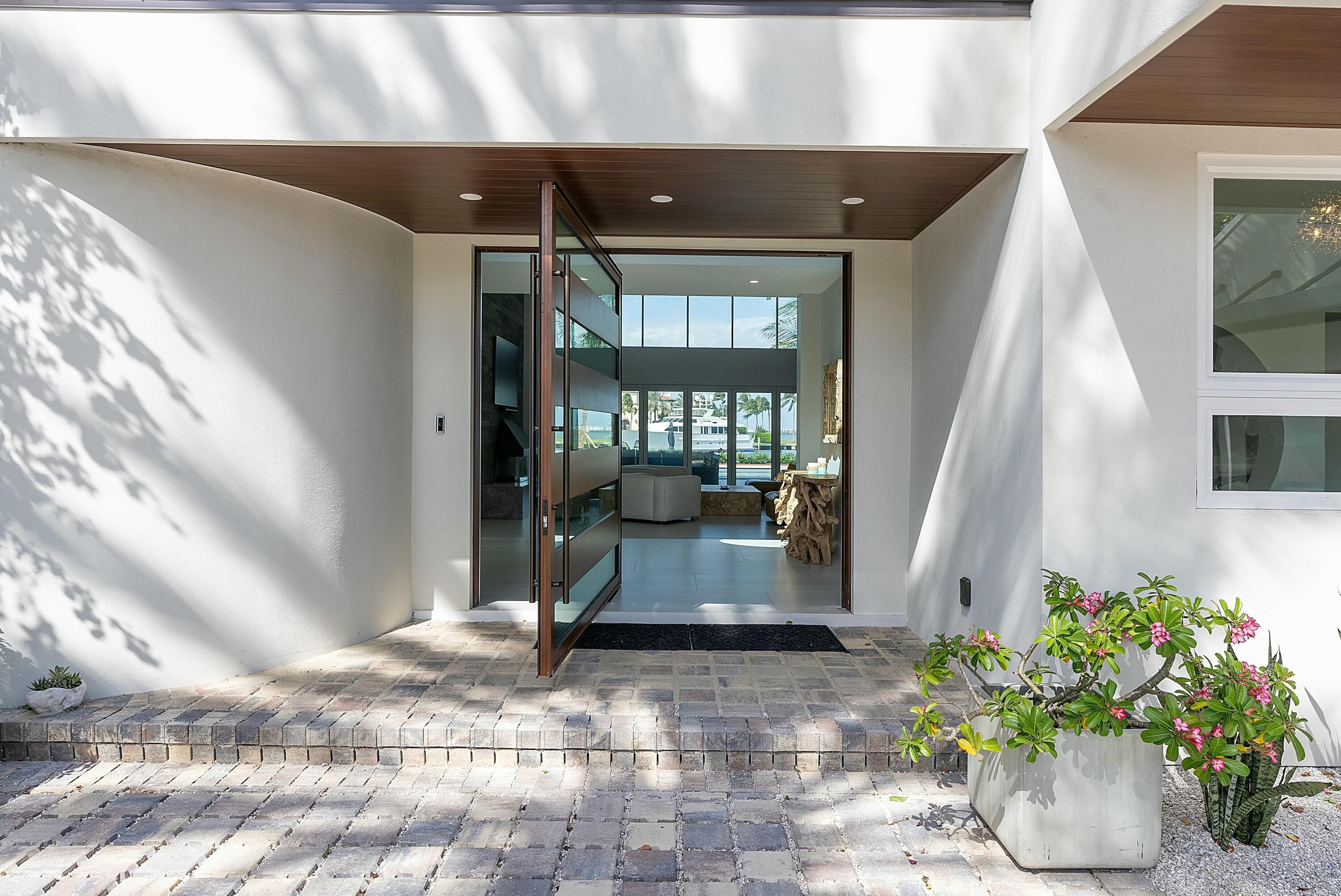 6879 SE South Marina, Stuart FL 34996