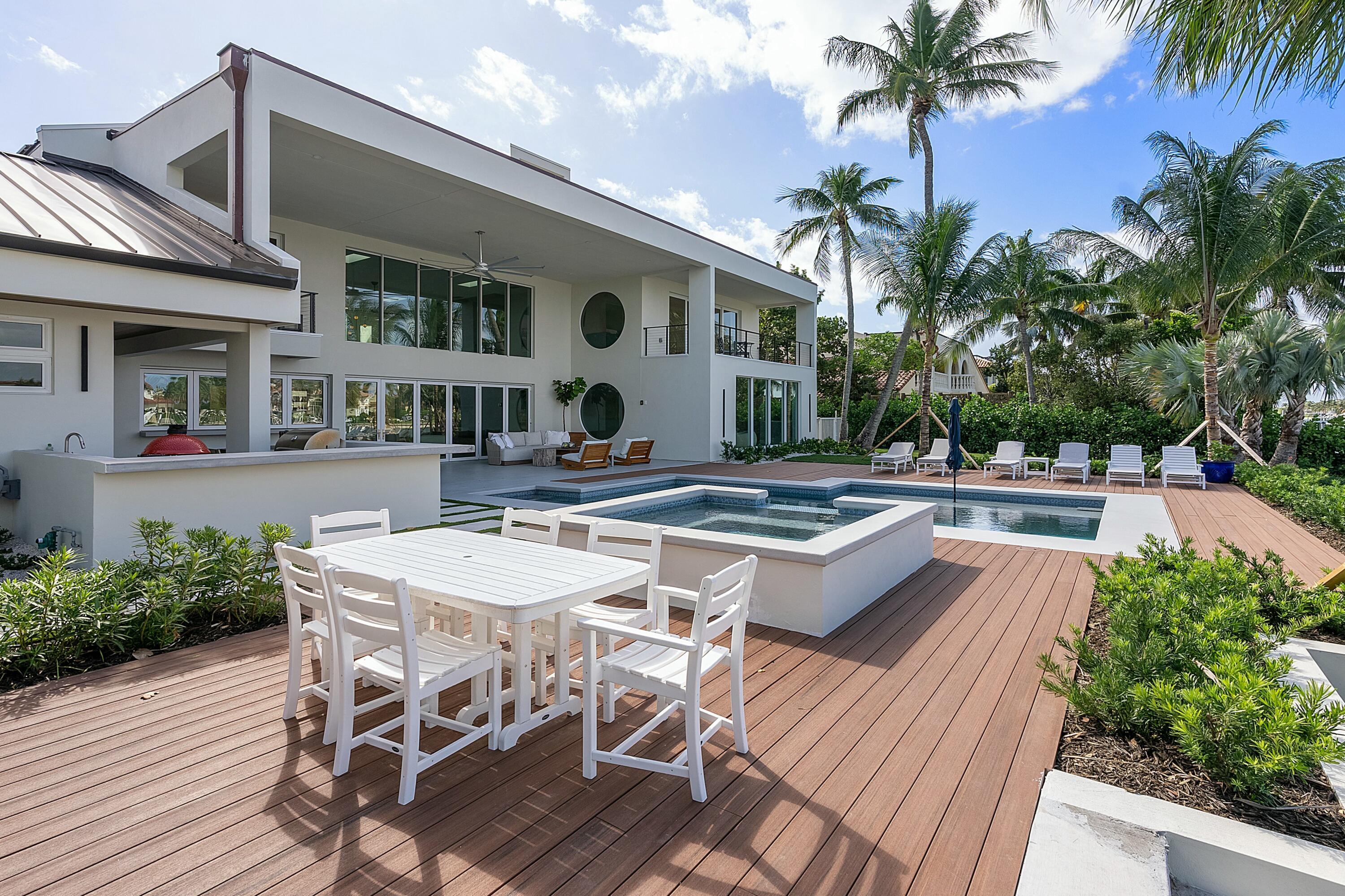 6879 SE South Marina, Stuart FL 34996