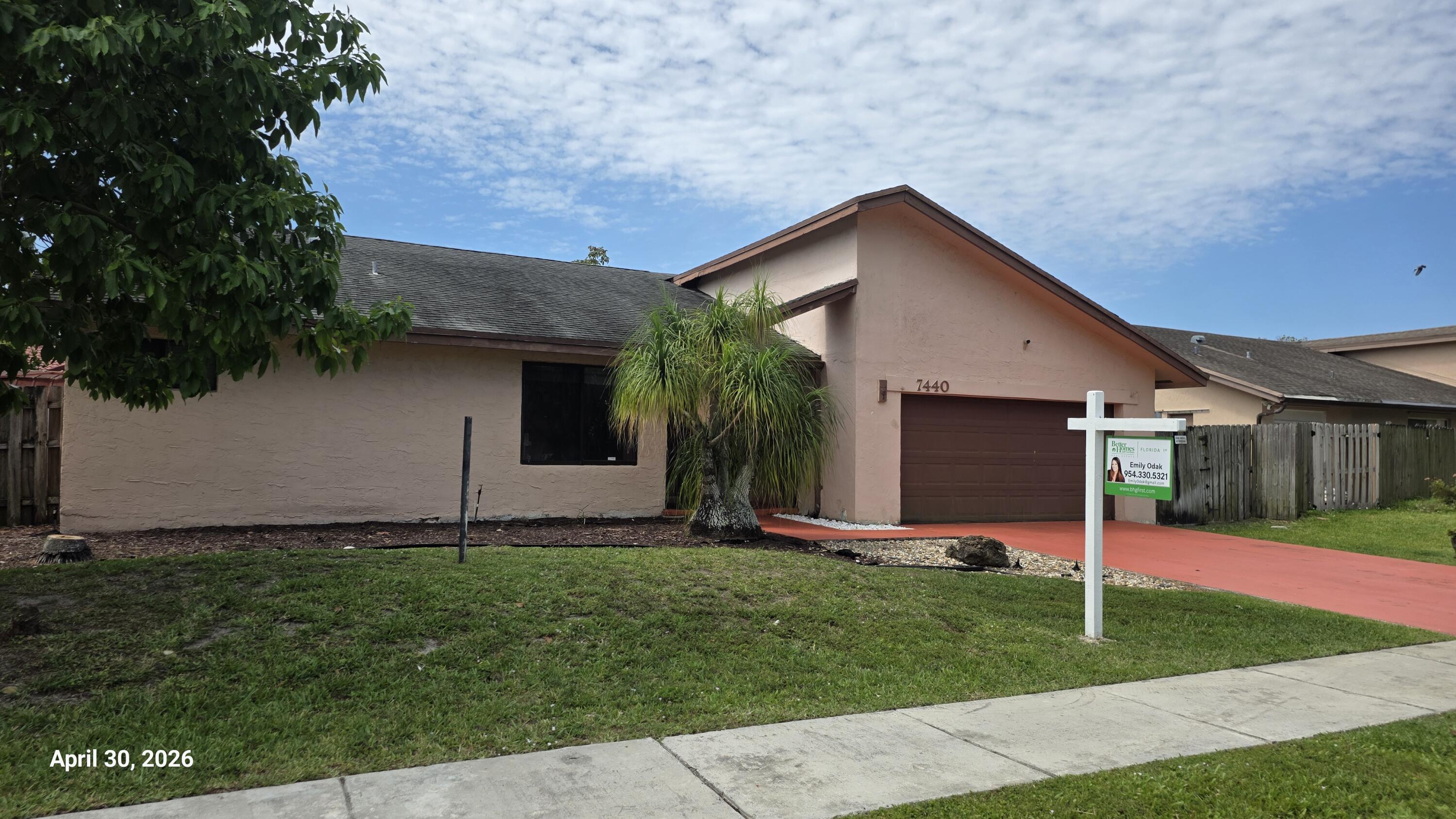 7440 NW 42nd, Lauderhill FL 33319