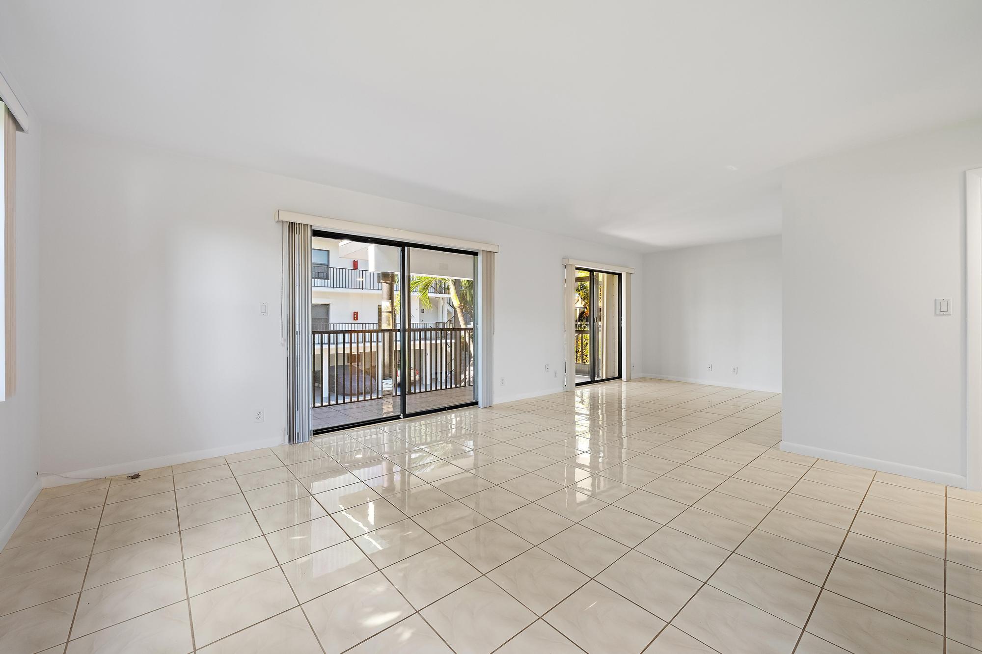 300 Inlet #3, Palm Beach Shores FL 33404