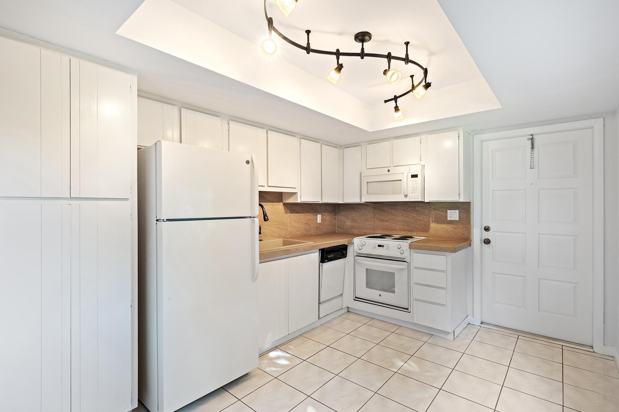 300 Inlet #3, Palm Beach Shores FL 33404