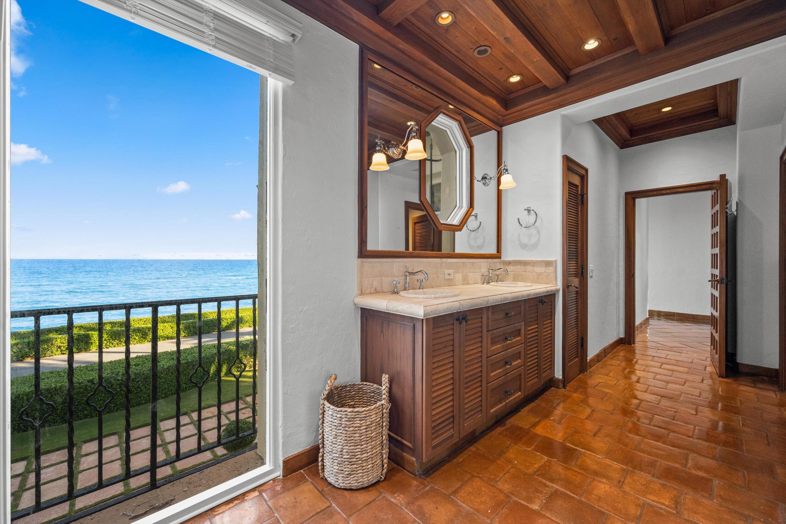240 N Ocean, Palm Beach FL 33480