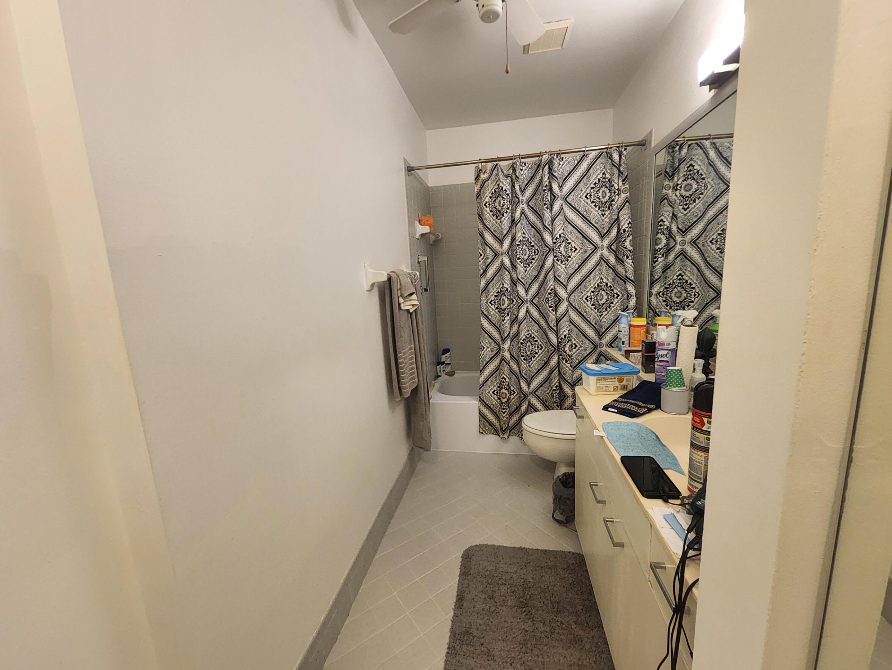 4300 NW 30th #147, Coconut Creek FL 33066