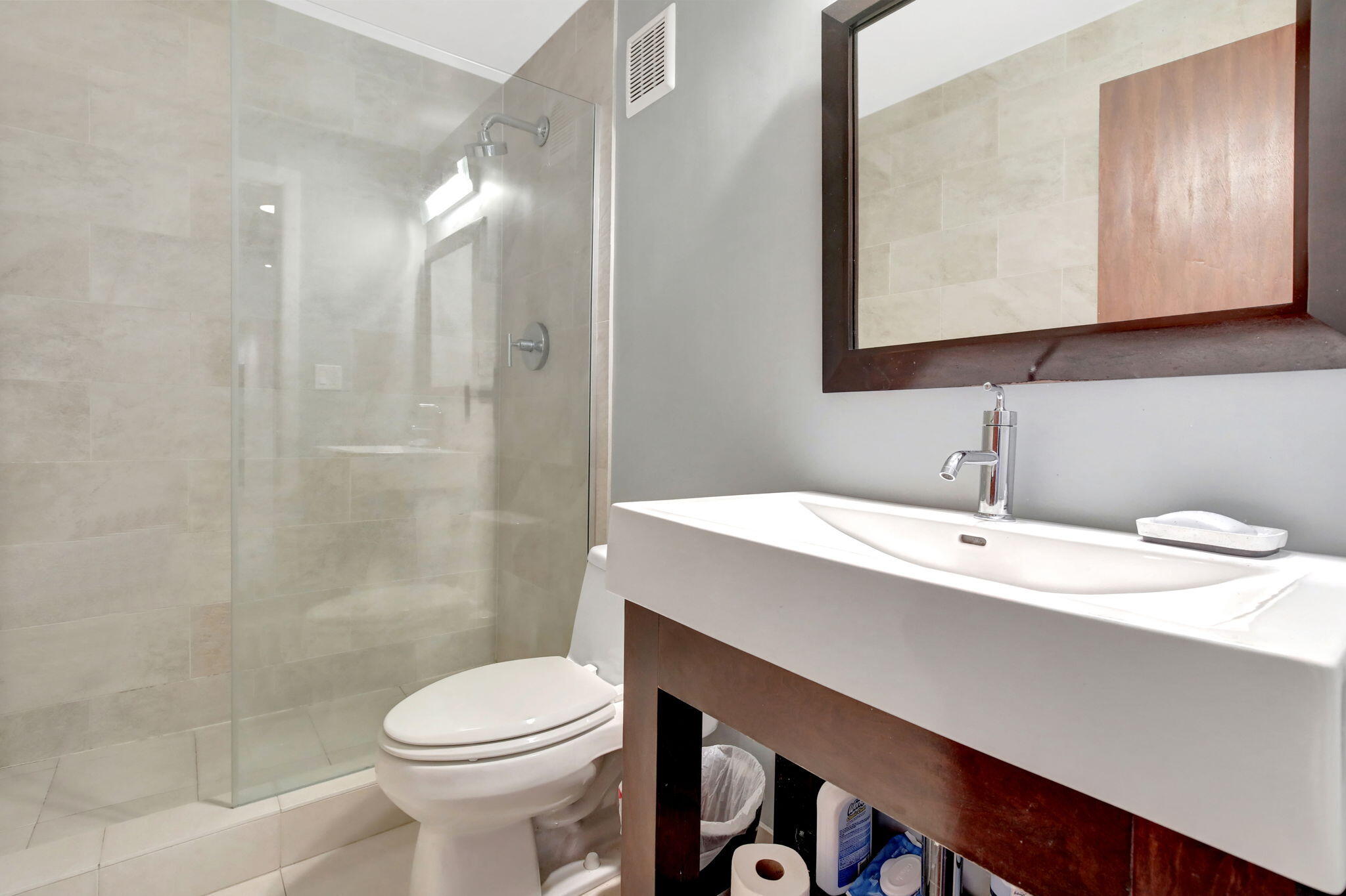141 SW 96th #302, Plantation FL 33324