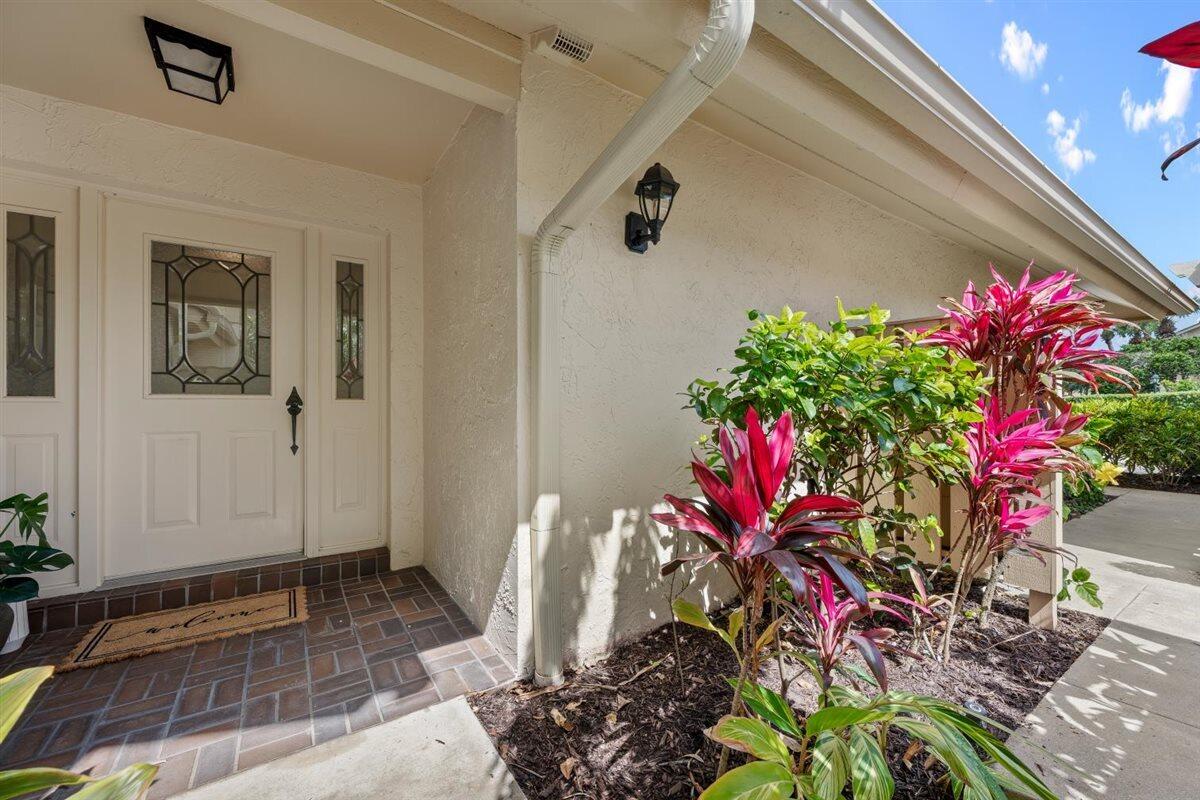 17138 Waterbend #117, Jupiter FL 33477