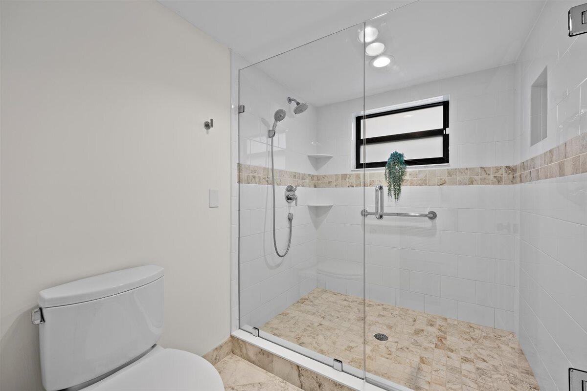 17138 Waterbend #117, Jupiter FL 33477