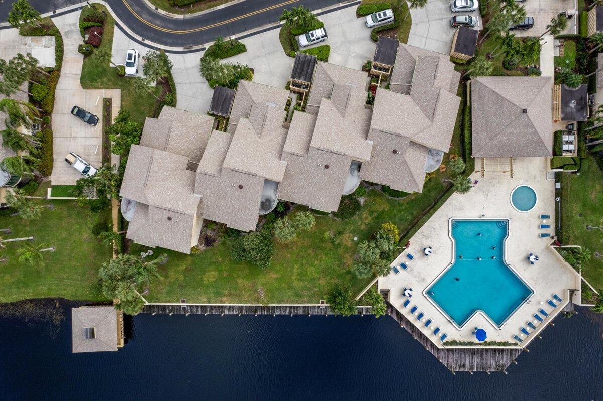 17138 Waterbend #117, Jupiter FL 33477