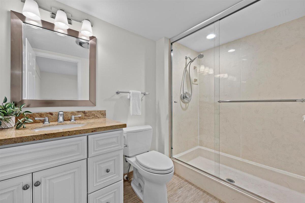 17138 Waterbend #117, Jupiter FL 33477
