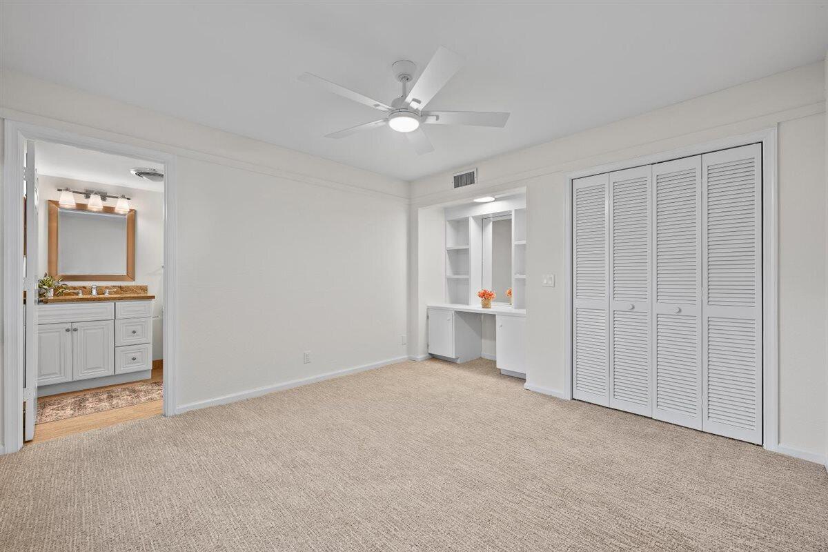 17138 Waterbend #117, Jupiter FL 33477