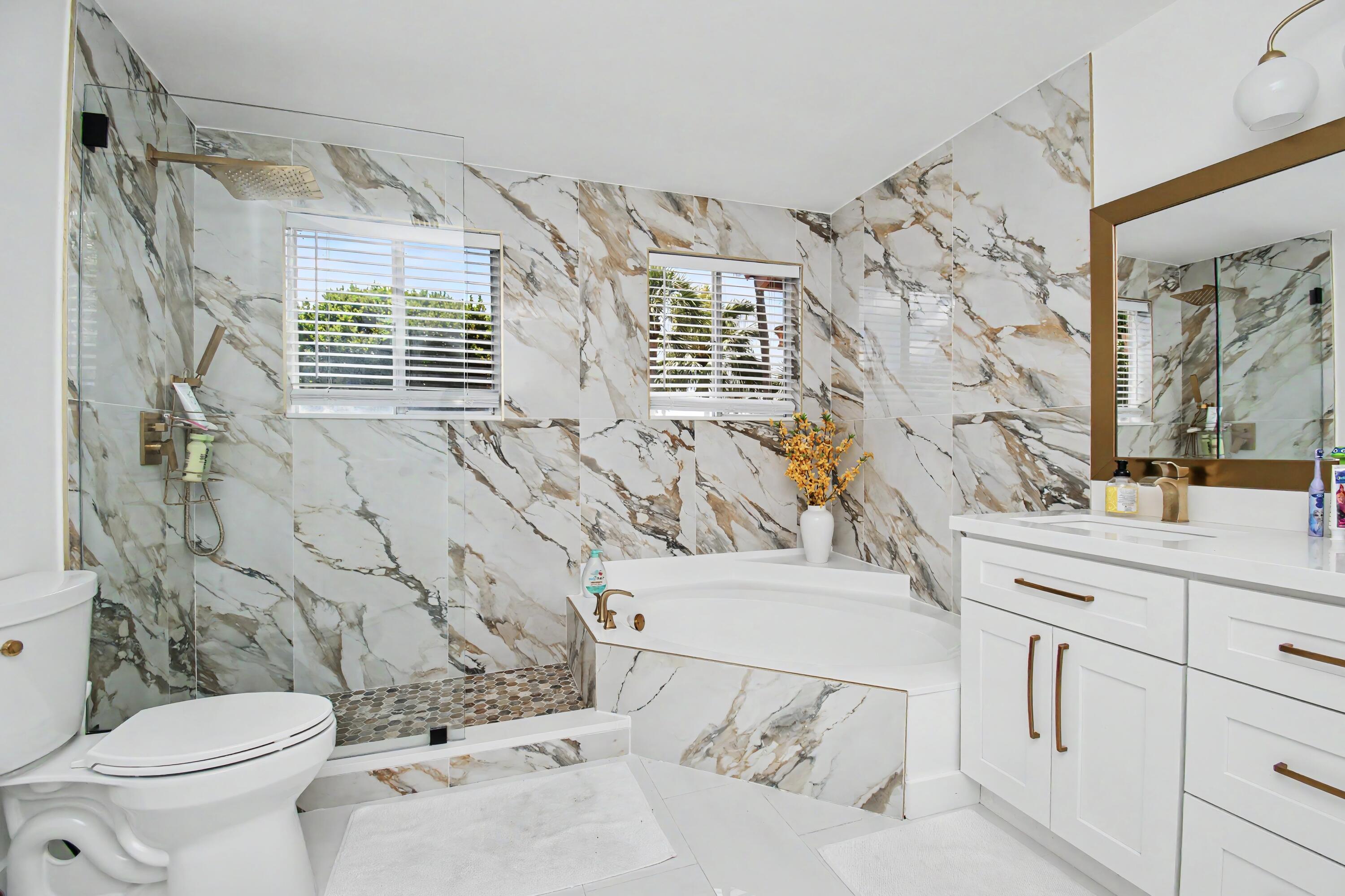 6744 Via Regina, Boca Raton FL 33433