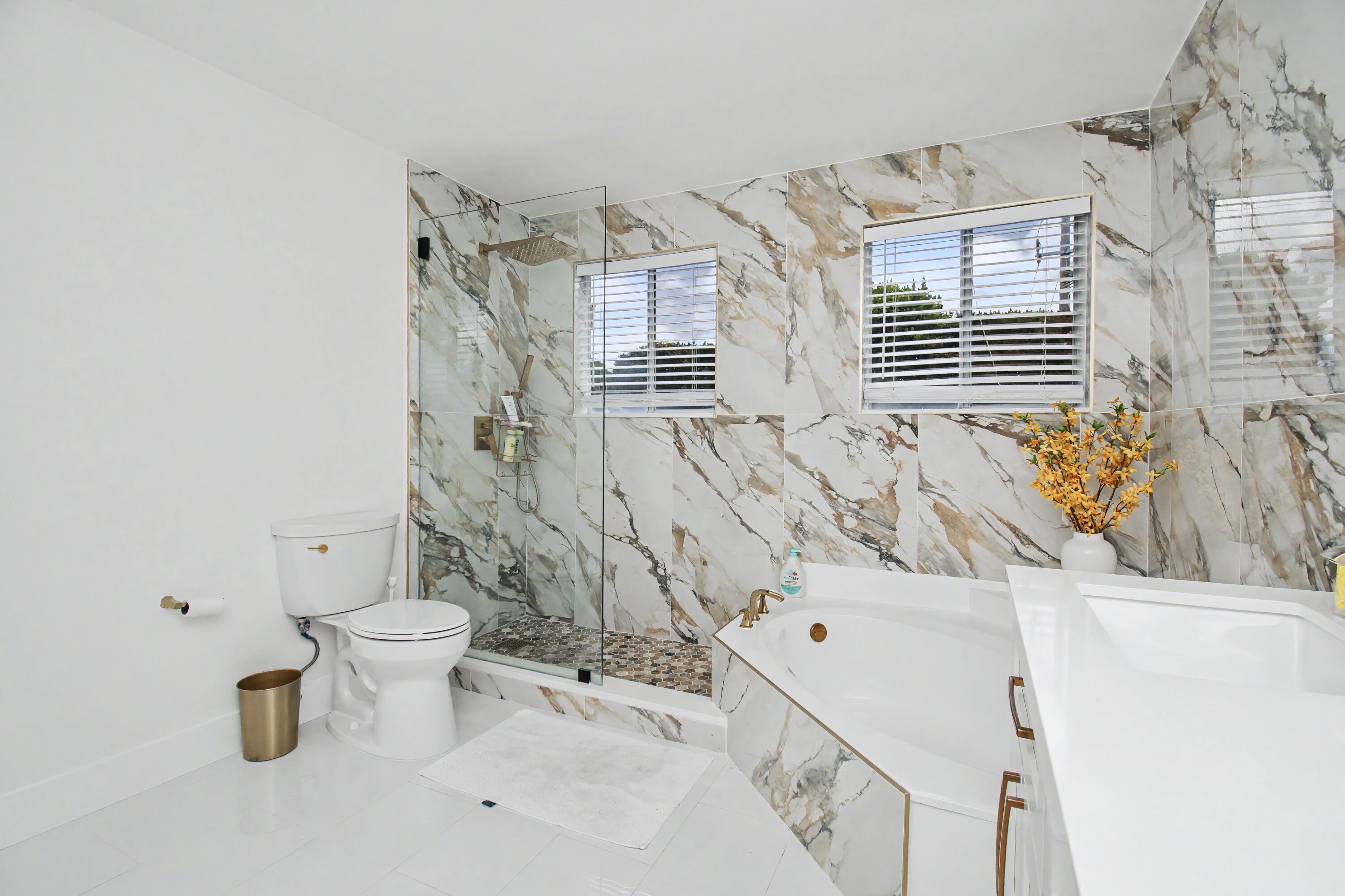 6744 Via Regina, Boca Raton FL 33433