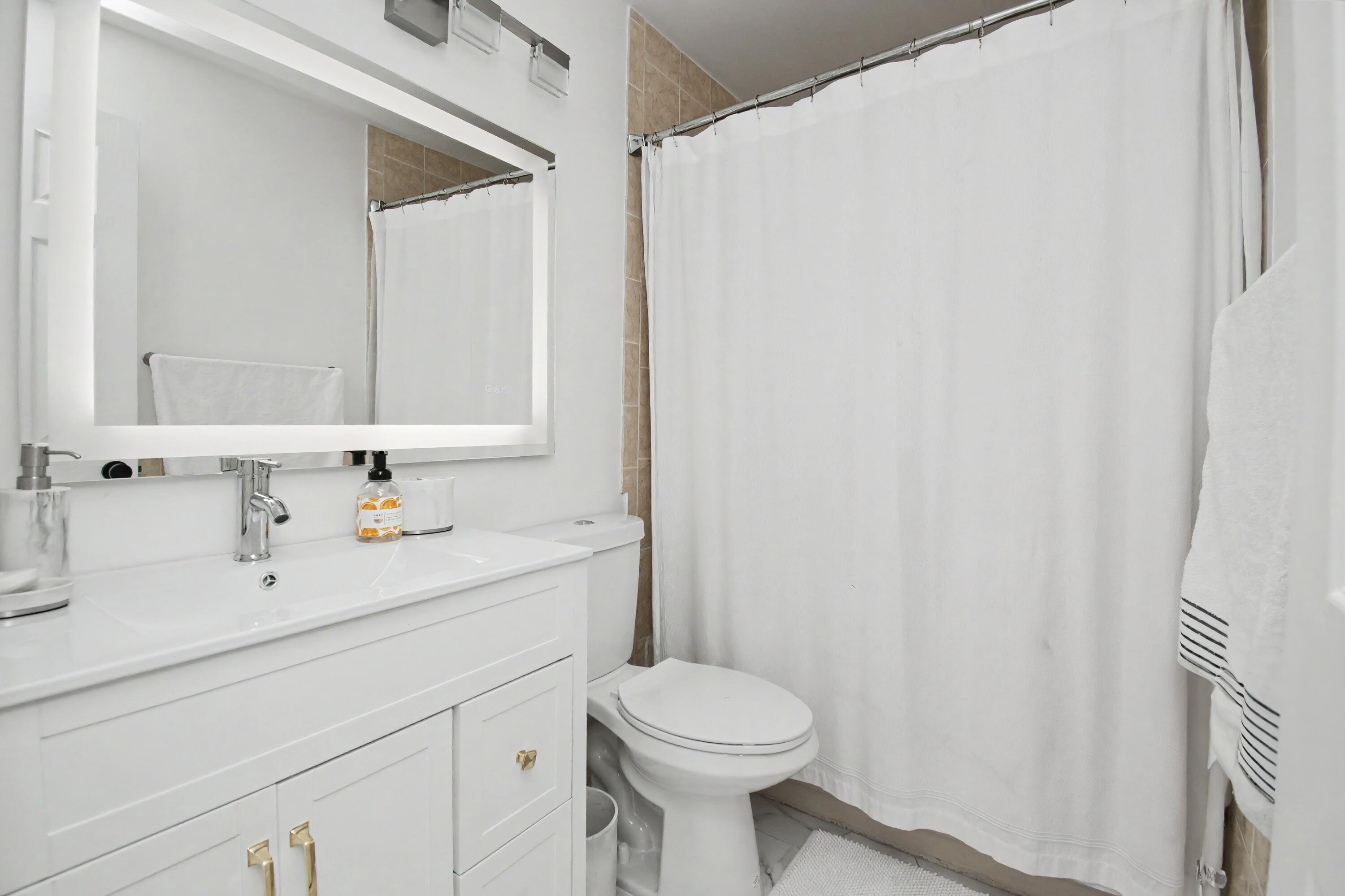 6744 Via Regina, Boca Raton FL 33433