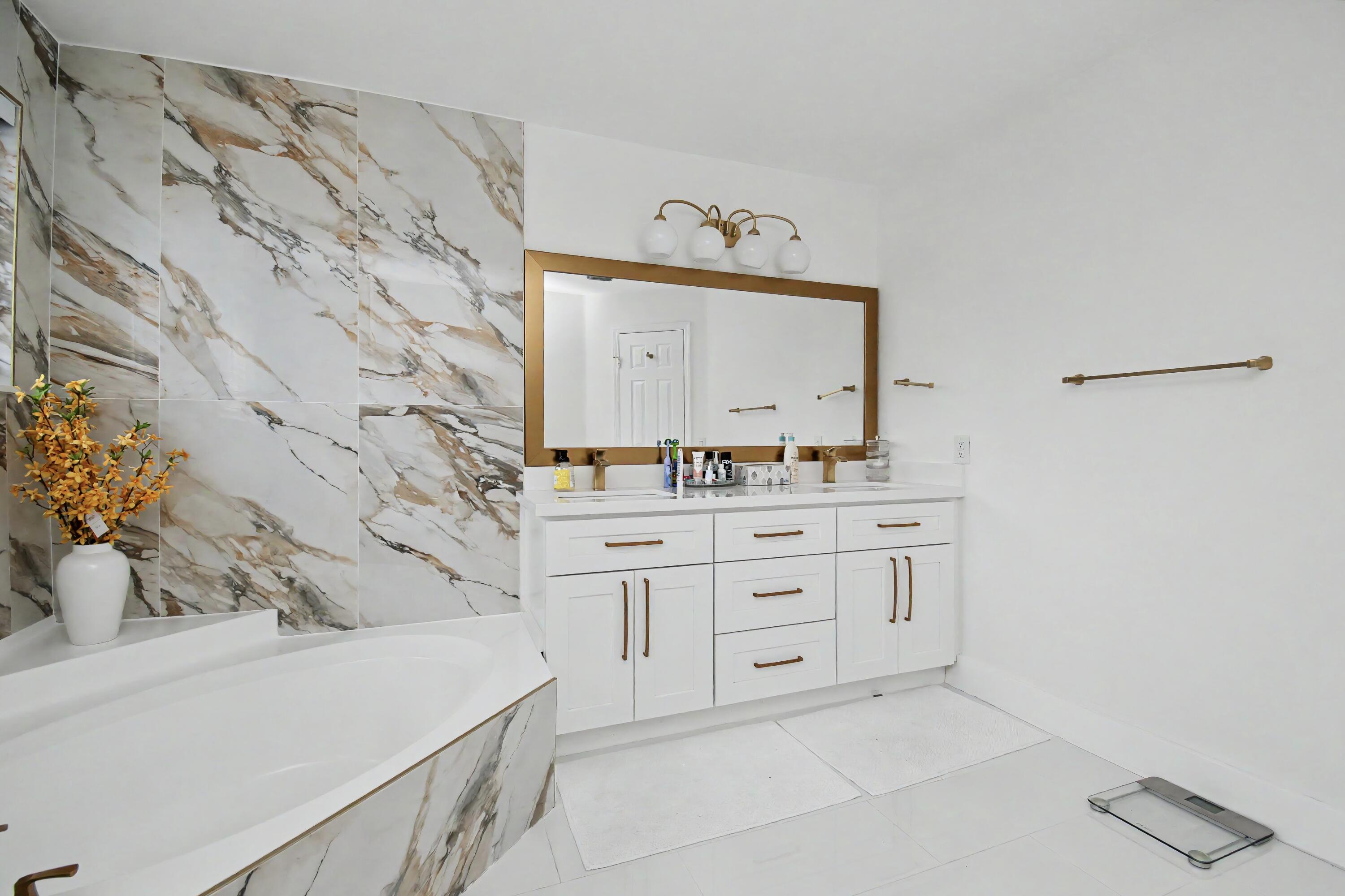 6744 Via Regina, Boca Raton FL 33433