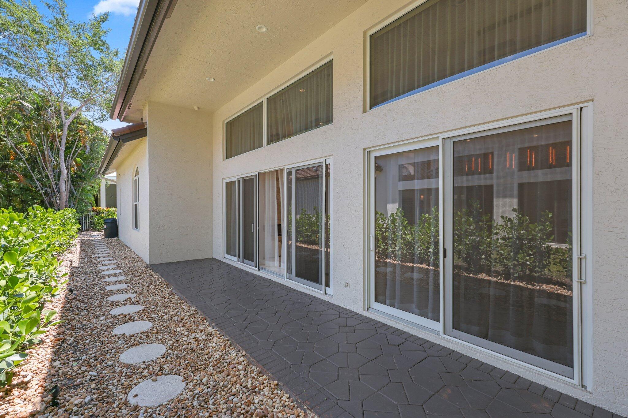 3155 NW 60th, Boca Raton FL 33496