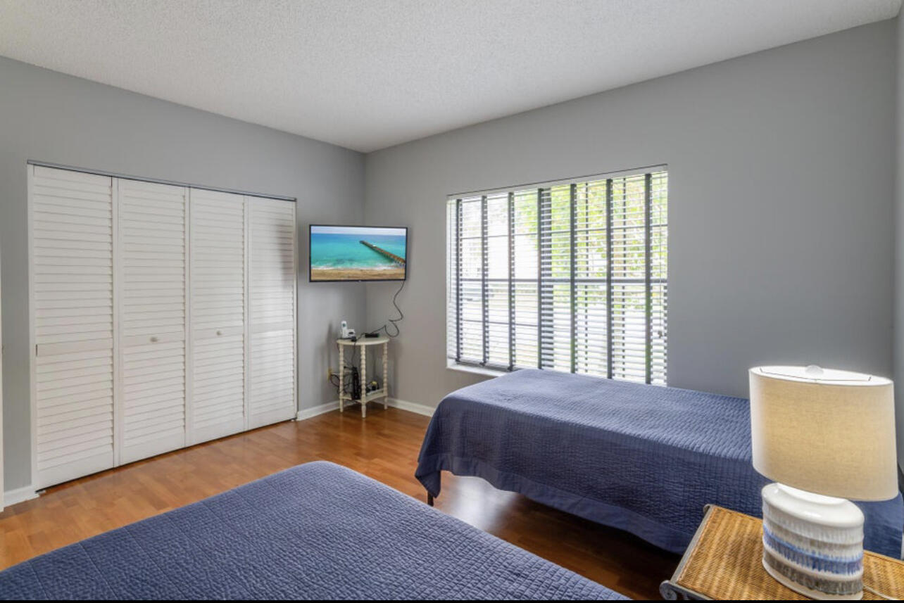 6666 Montego Bay #E, Boca Raton FL 33433