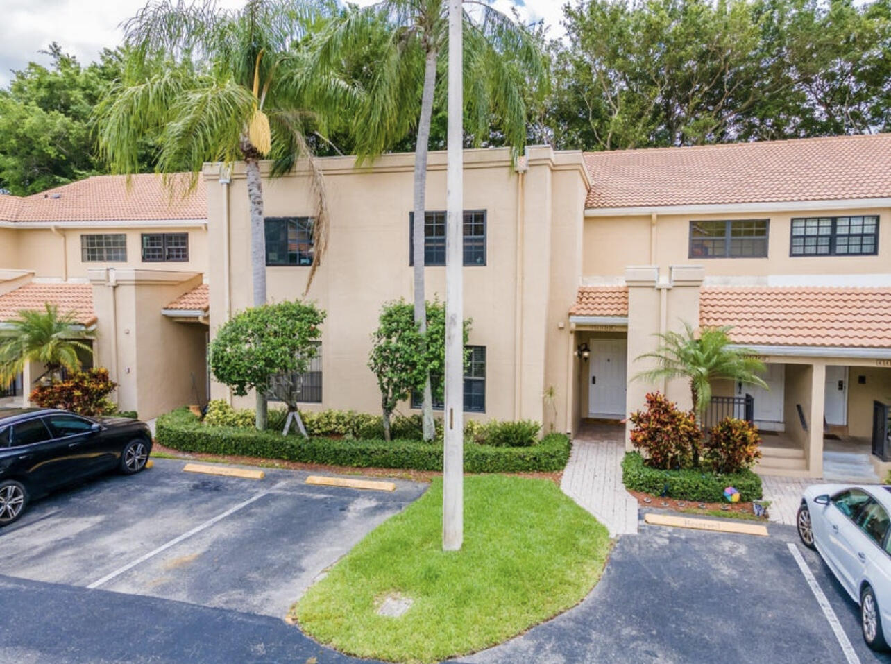 6666 Montego Bay #E, Boca Raton FL 33433