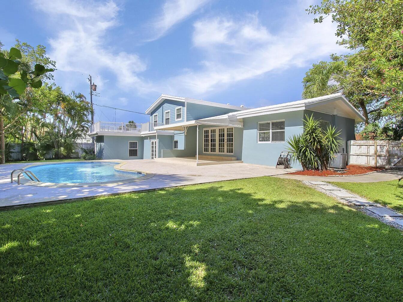1310 Manor, Singer Island FL 33404
