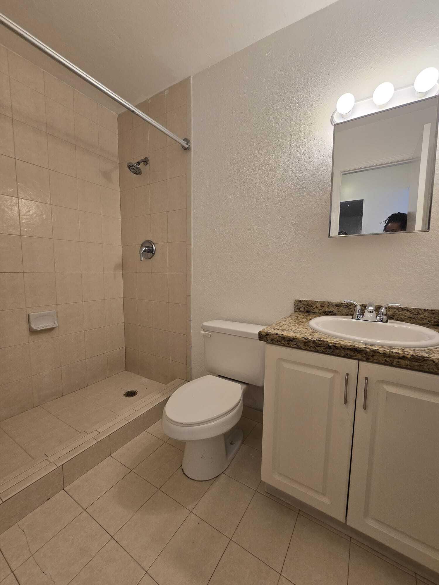1201 SW 52nd #202-2, North Lauderdale FL 33068