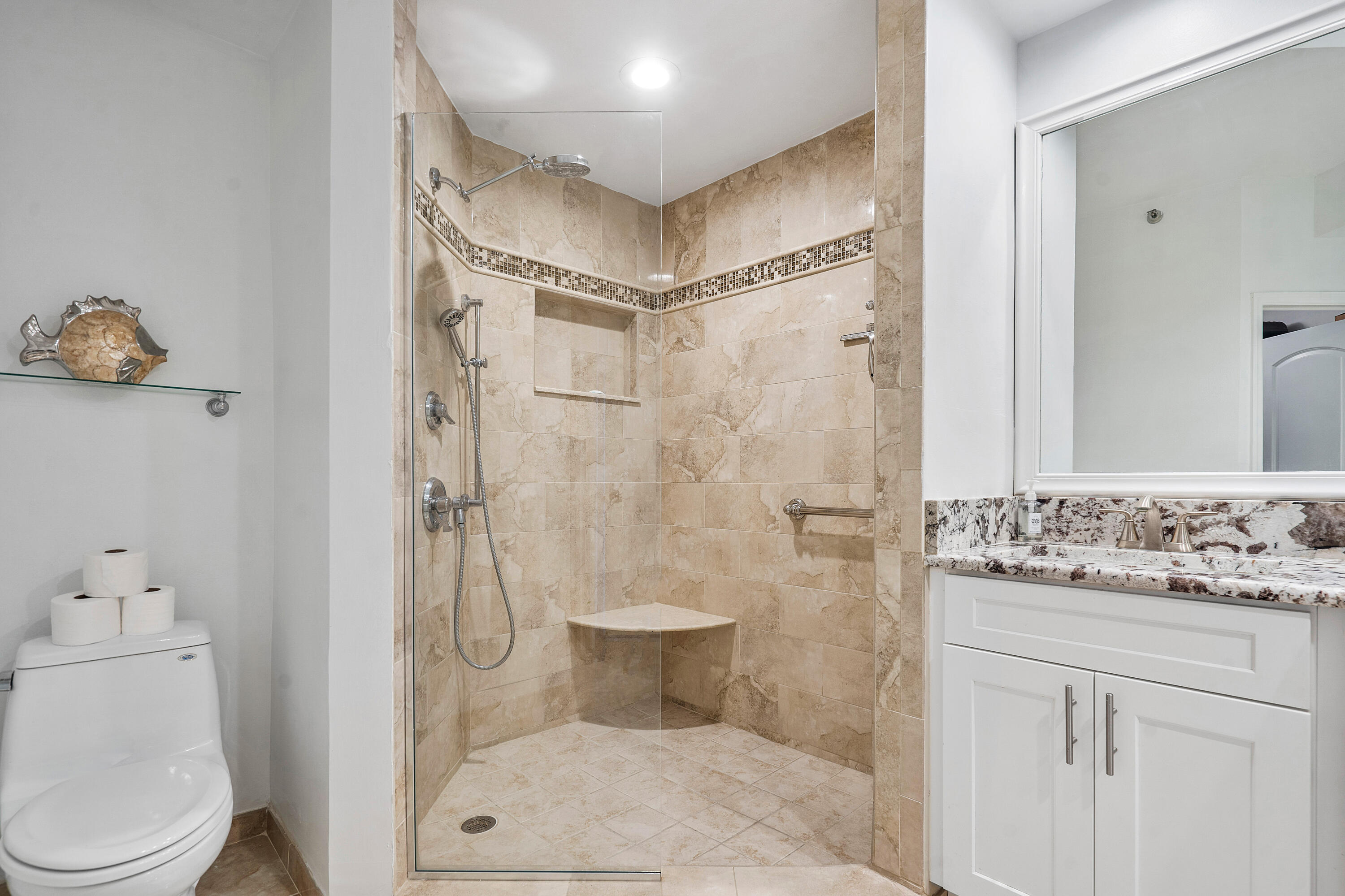 200 Waterway #204, Tequesta FL 33469