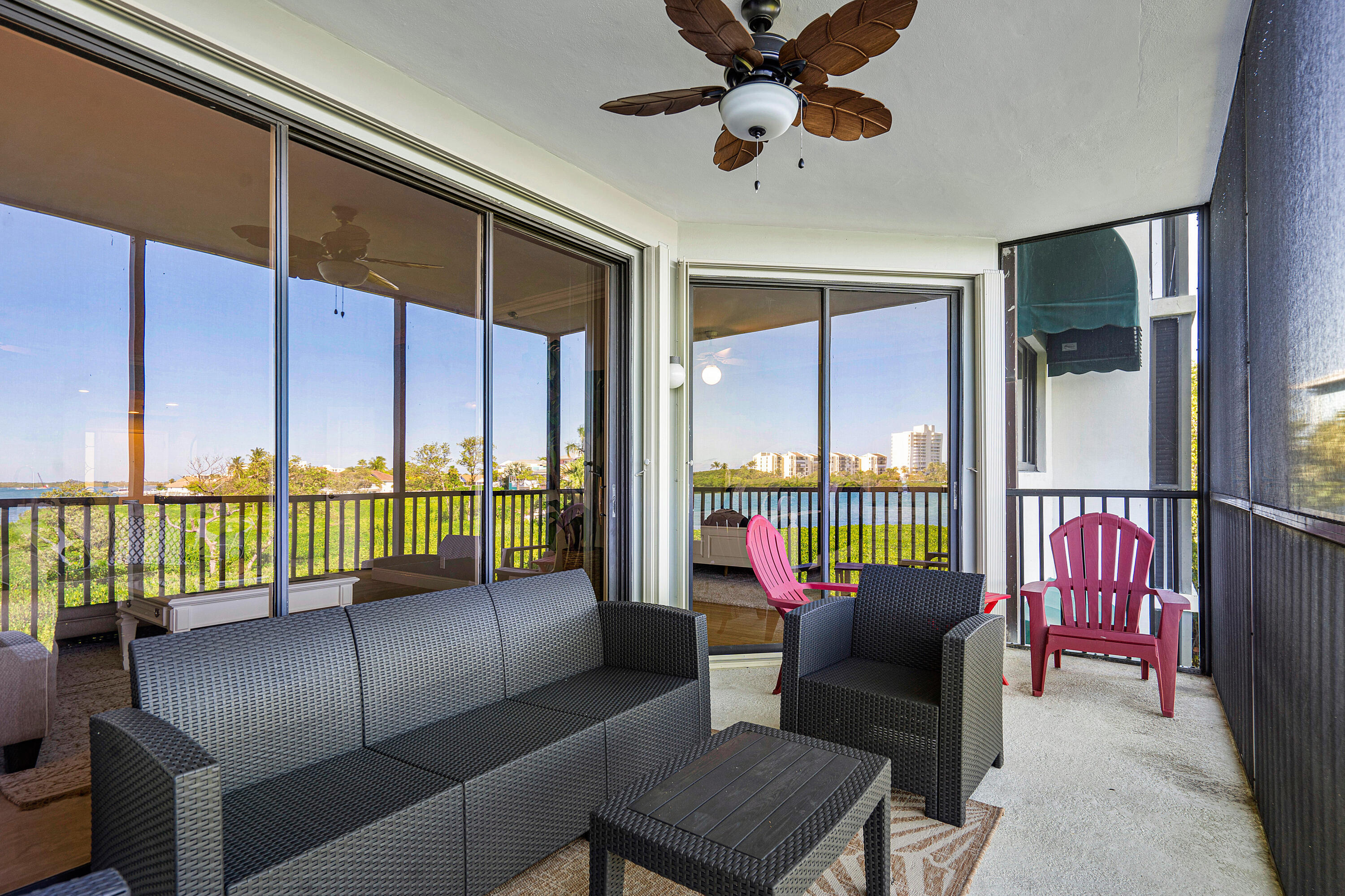 200 Waterway #204, Tequesta FL 33469