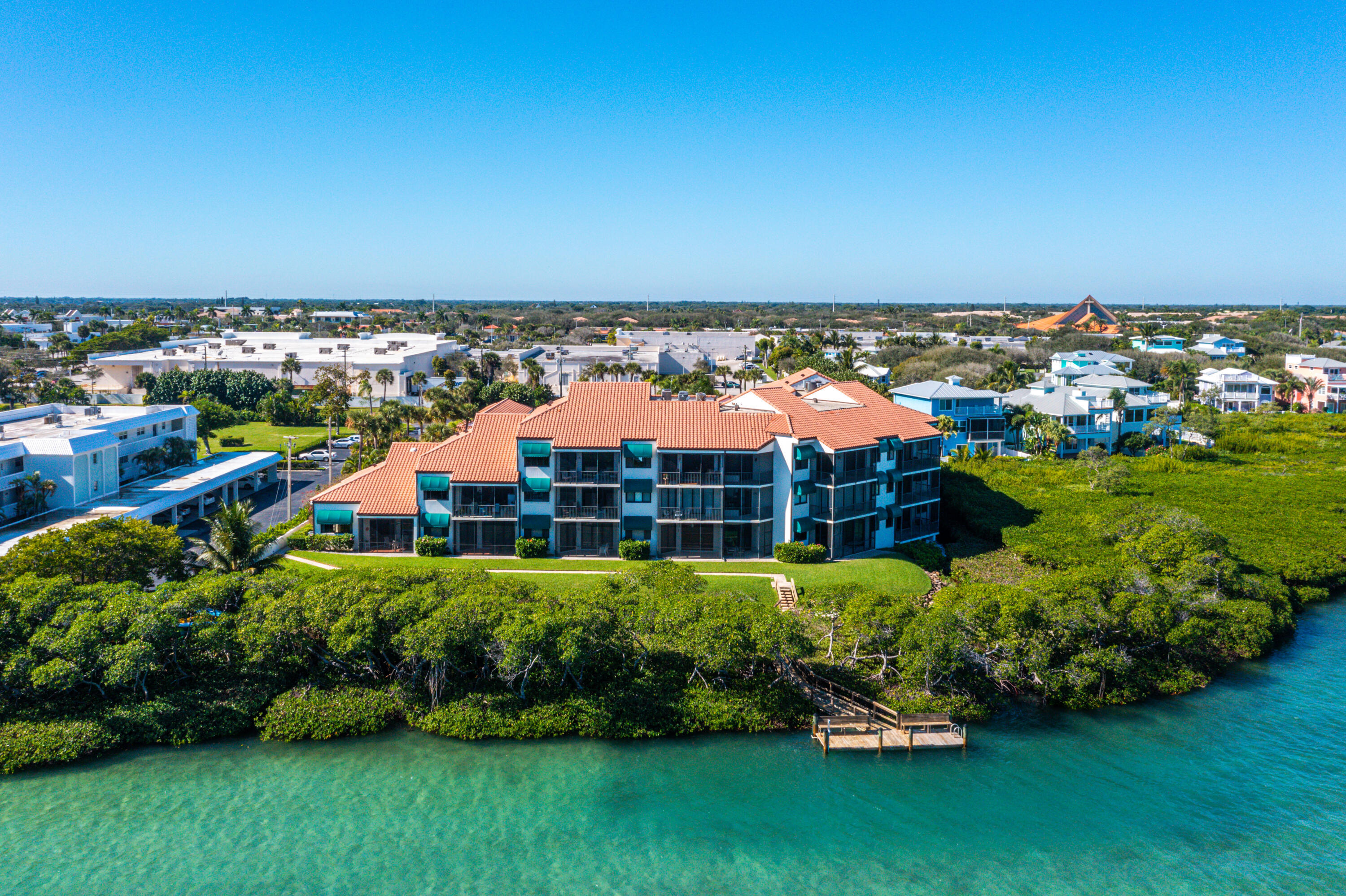 200 Waterway #204, Tequesta FL 33469