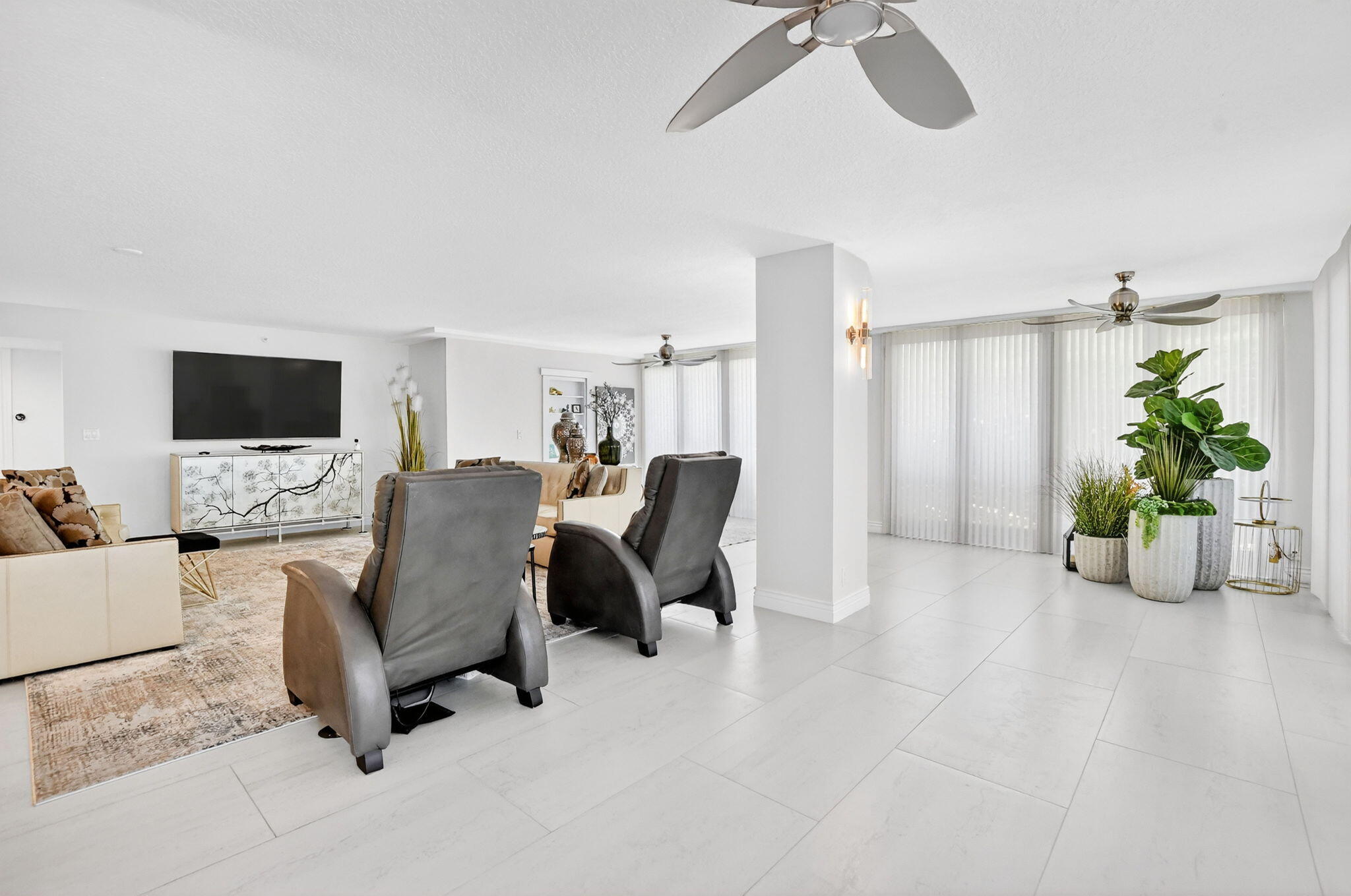 7233 Promenade #101, Boca Raton FL 33433