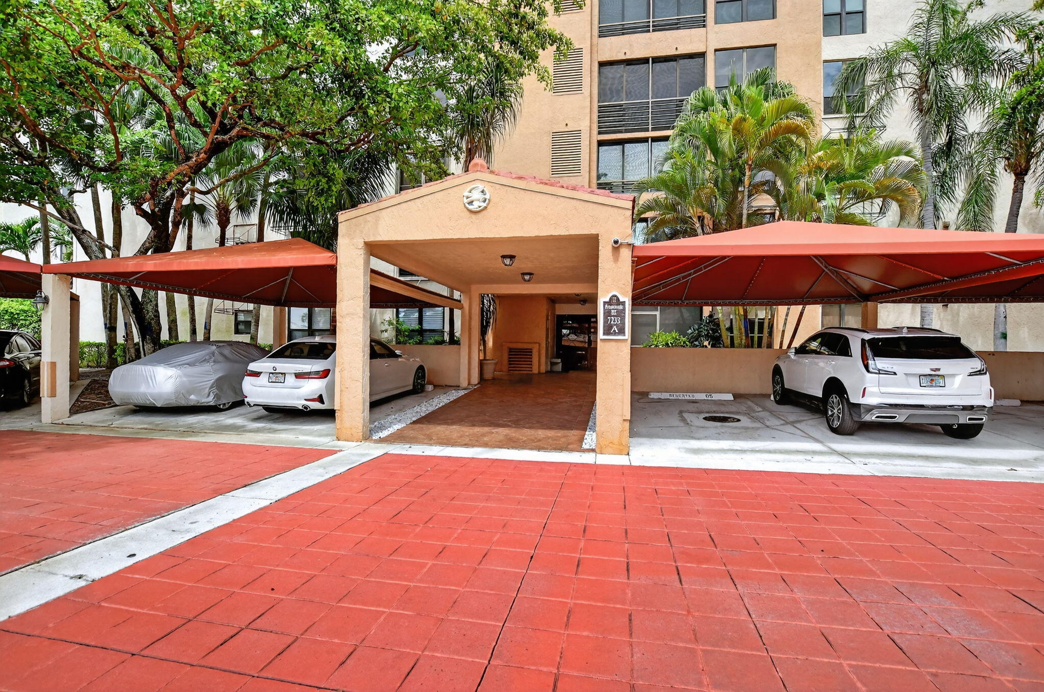 7233 Promenade #101, Boca Raton FL 33433