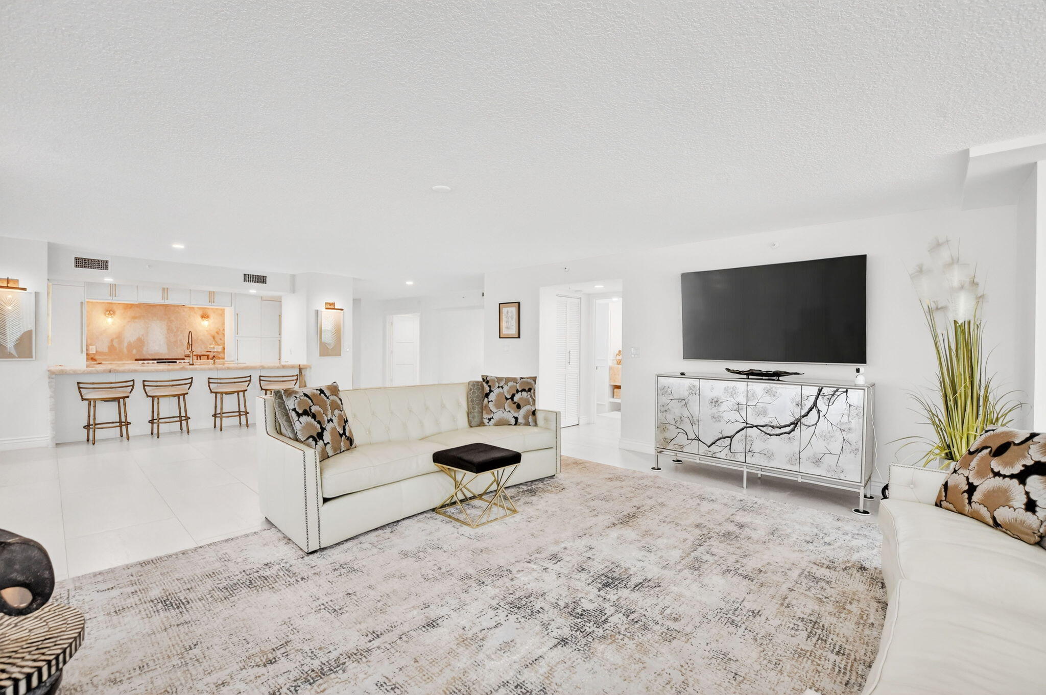 7233 Promenade #101, Boca Raton FL 33433
