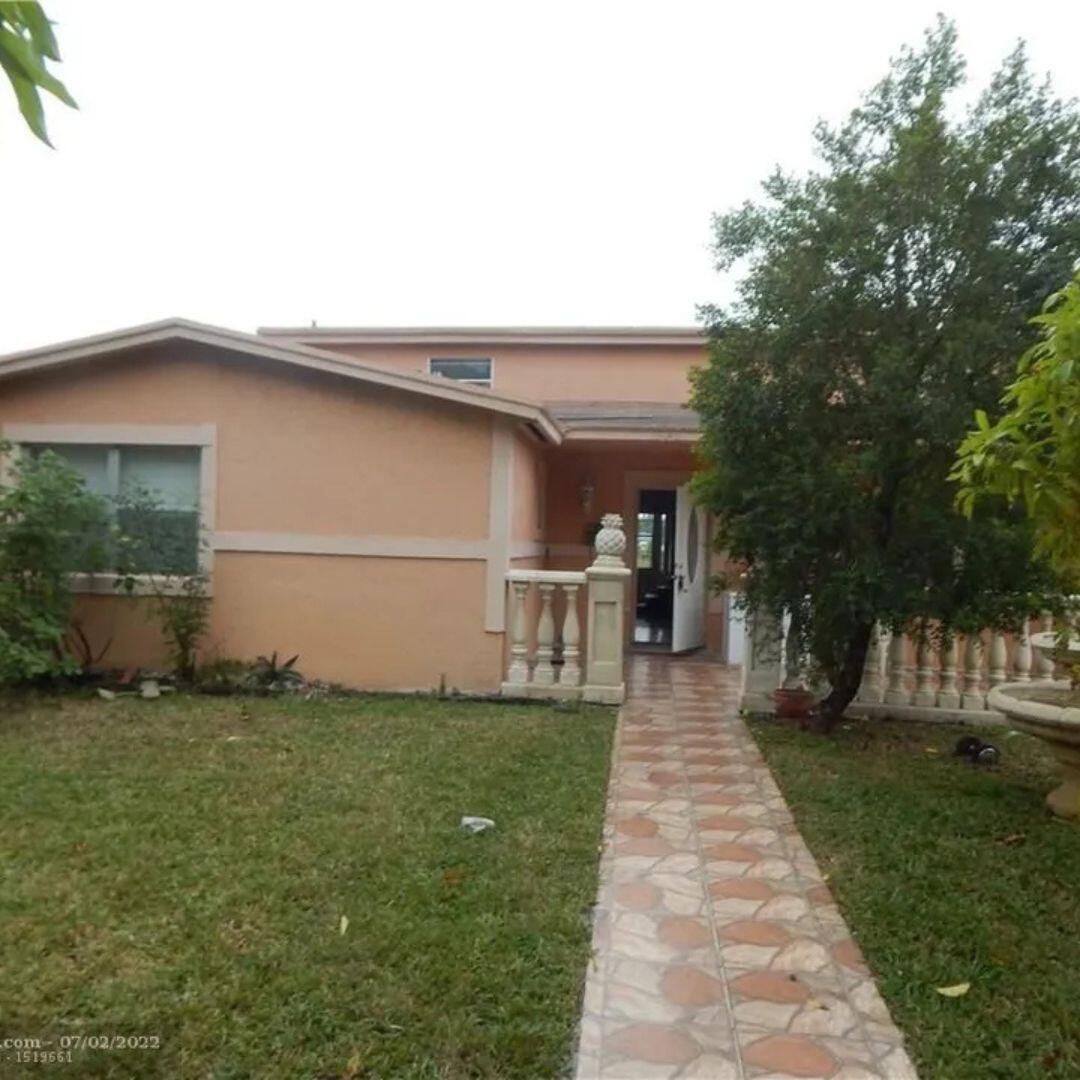 3640 NW 39th, Lauderdale Lakes FL 33309