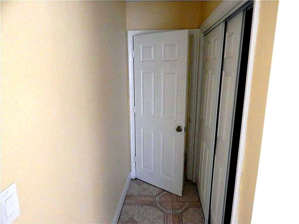 3640 NW 39th, Lauderdale Lakes FL 33309