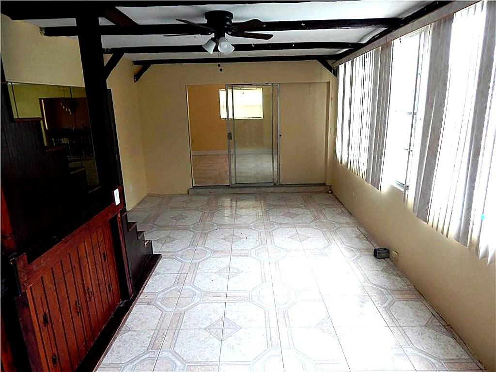 3640 NW 39th, Lauderdale Lakes FL 33309