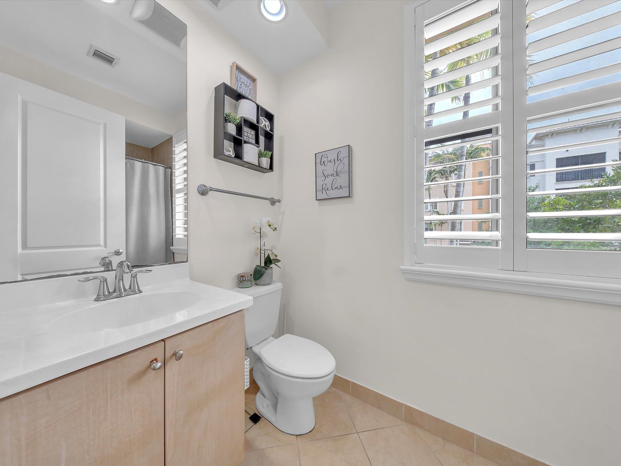 3055 NW 126th #108, Sunrise FL 33323