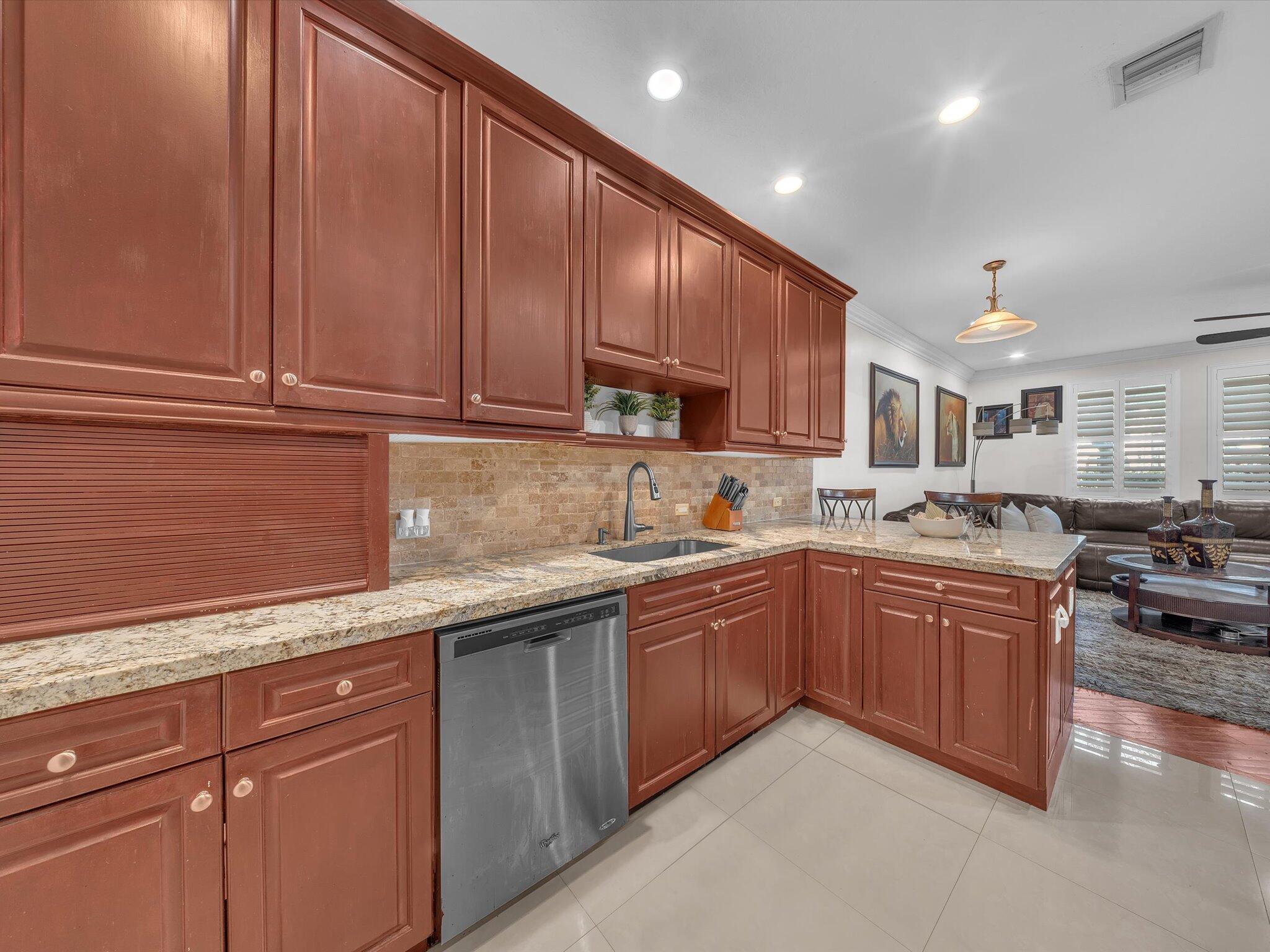 3055 NW 126th #108, Sunrise FL 33323