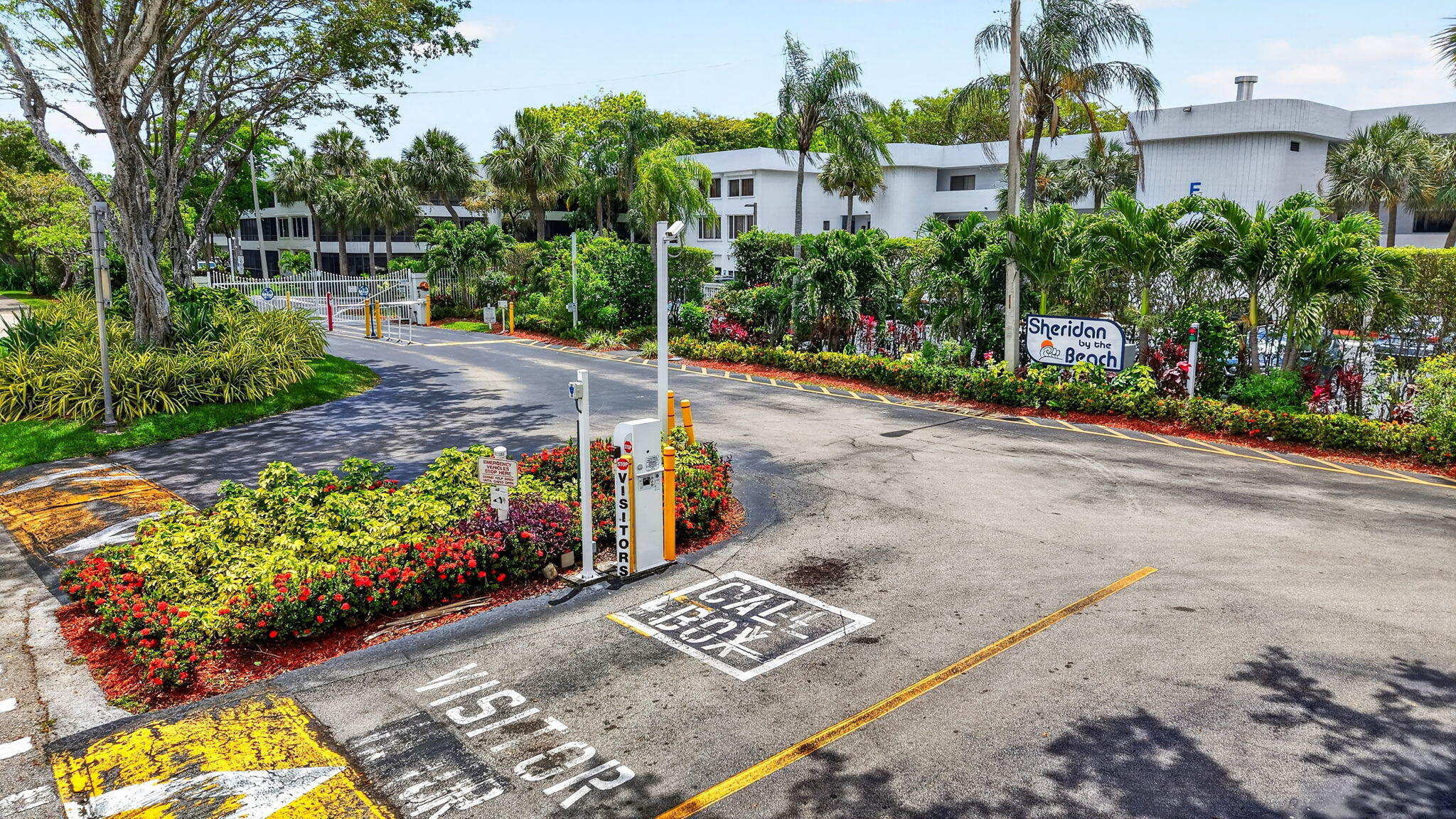1410 Sheridan #19i, Hollywood FL 33020