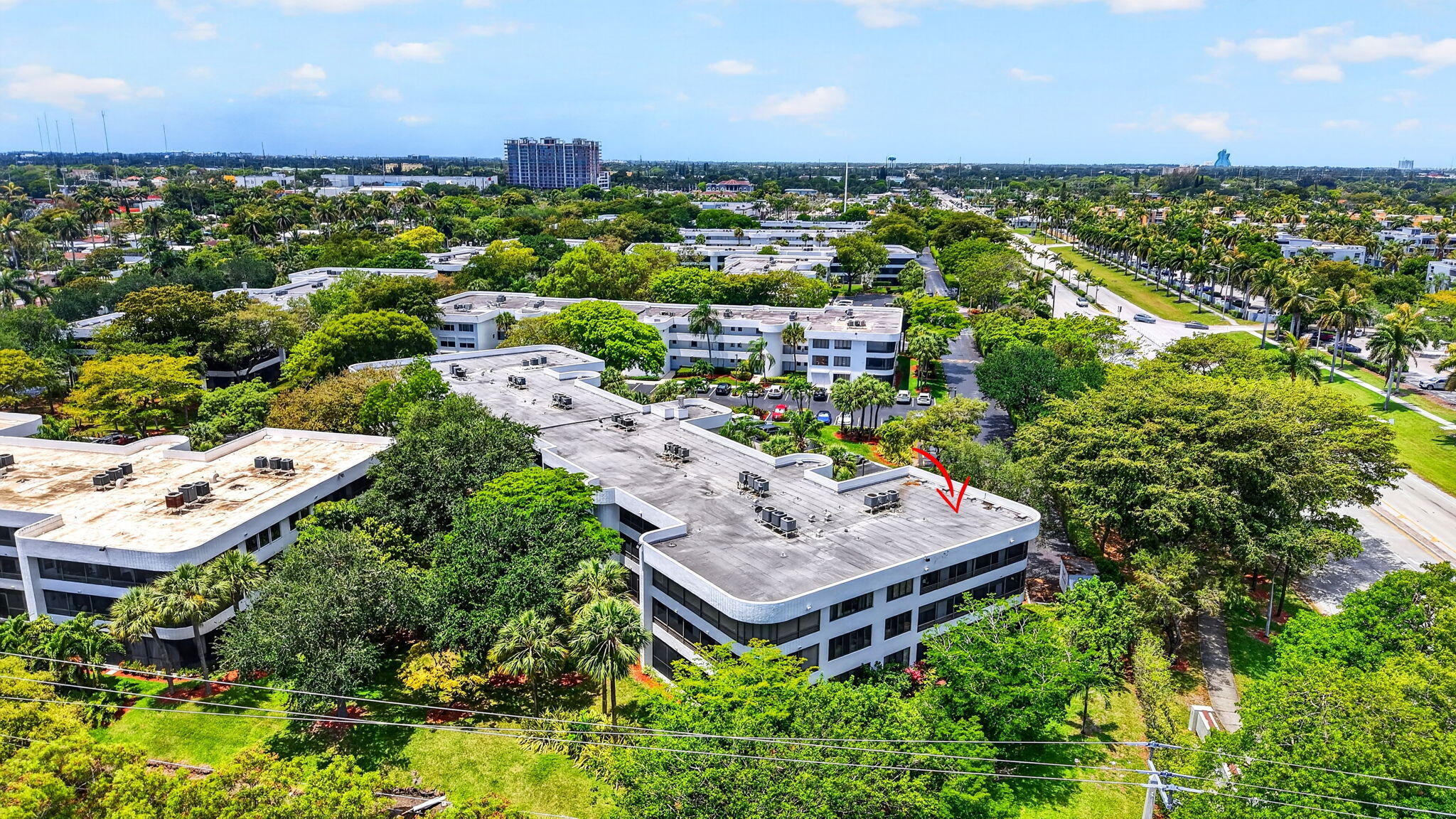 1410 Sheridan #19i, Hollywood FL 33020