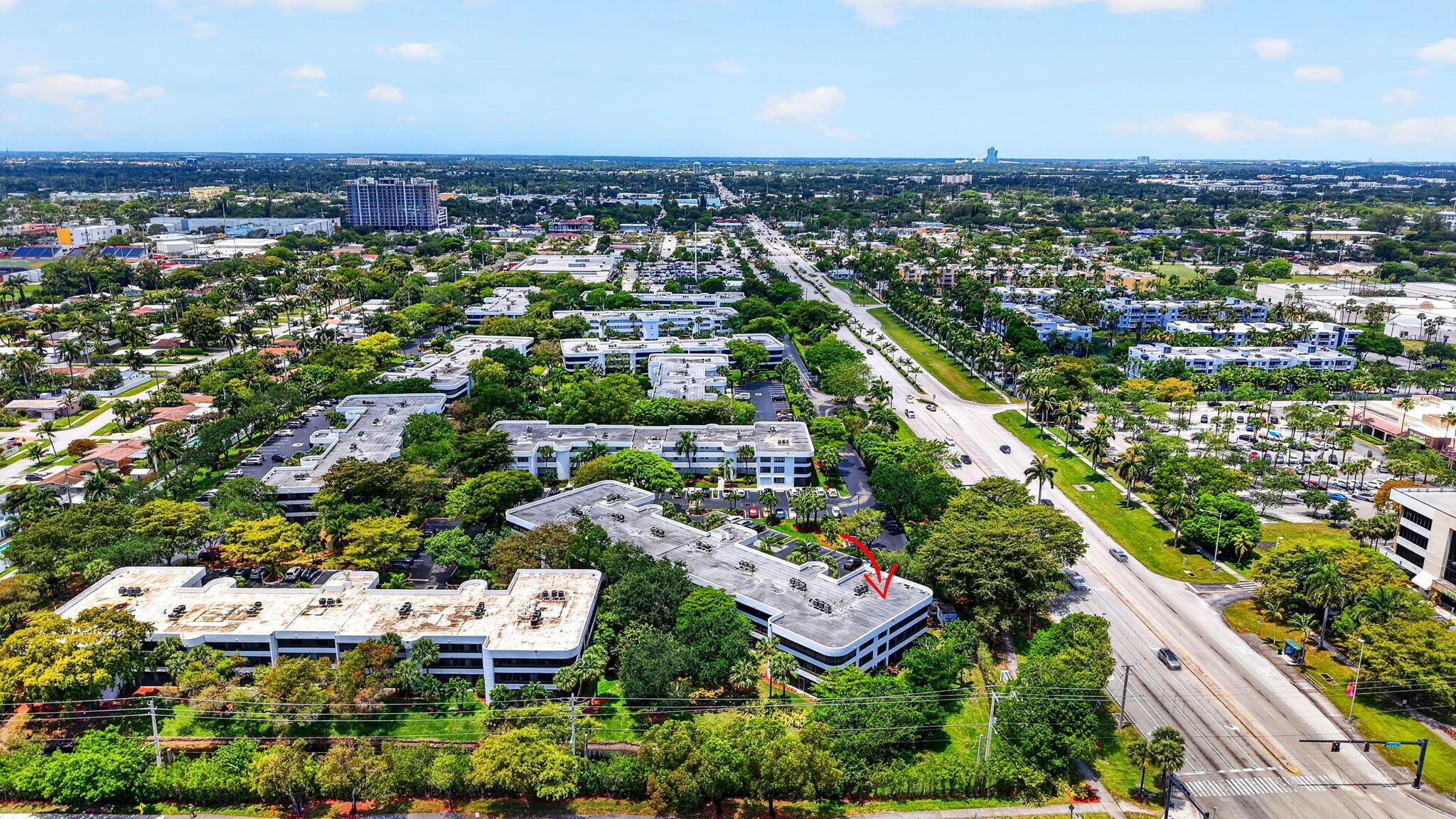 1410 Sheridan #19i, Hollywood FL 33020
