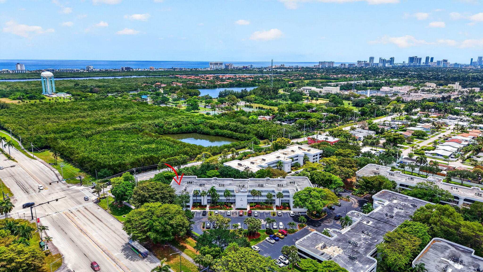 1410 Sheridan #19i, Hollywood FL 33020