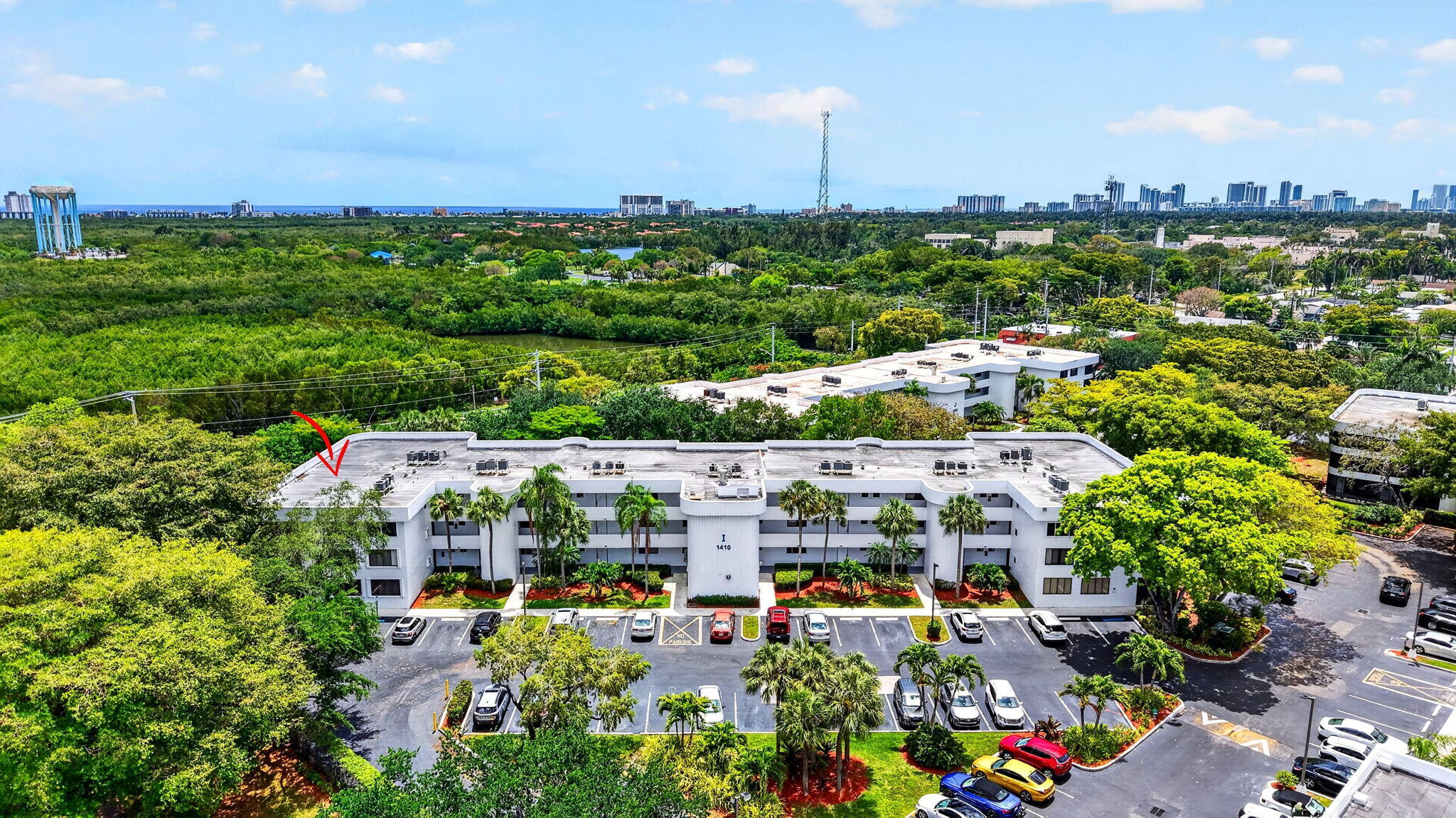 1410 Sheridan #19i, Hollywood FL 33020