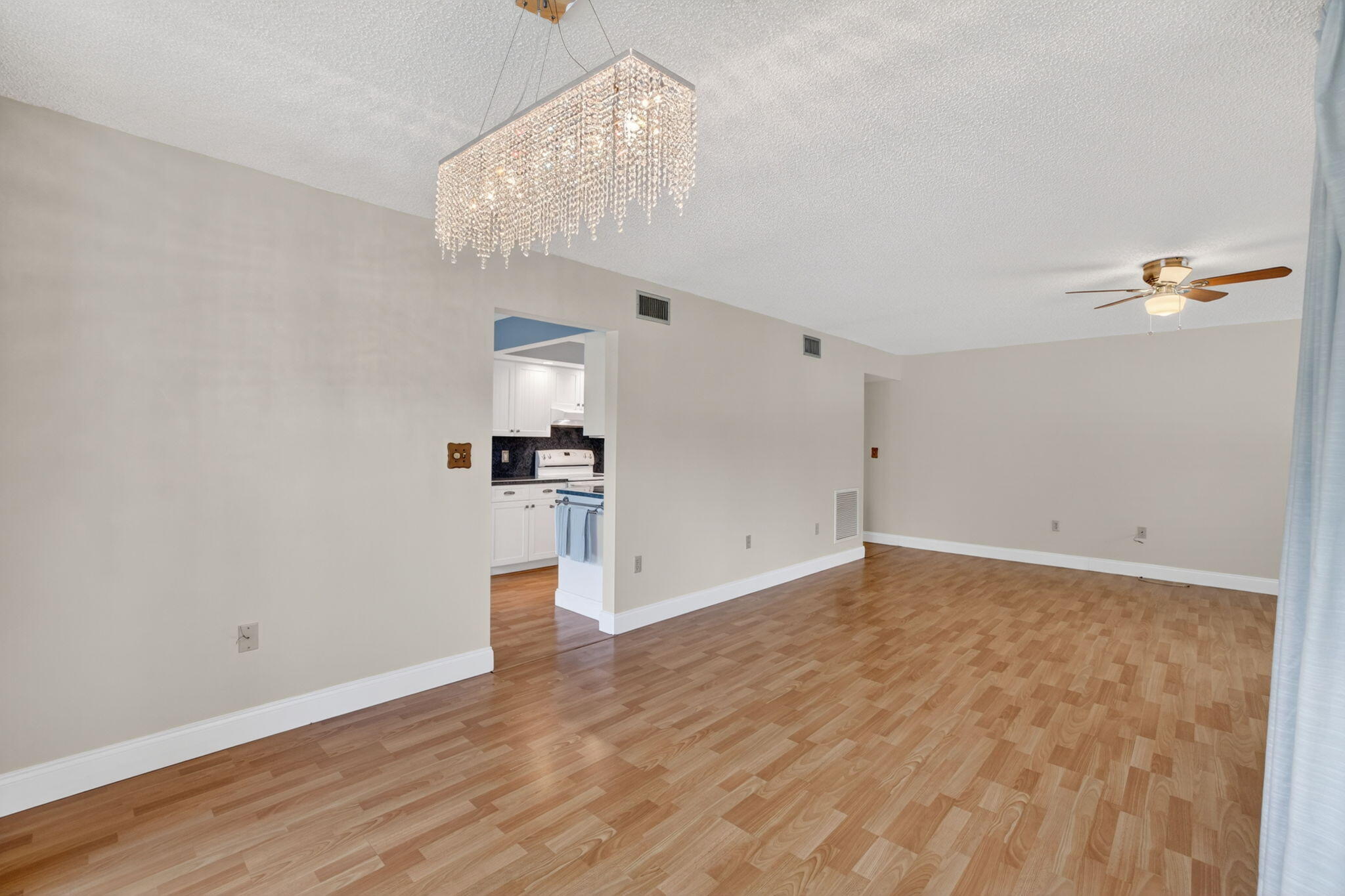1410 Sheridan #19i, Hollywood FL 33020