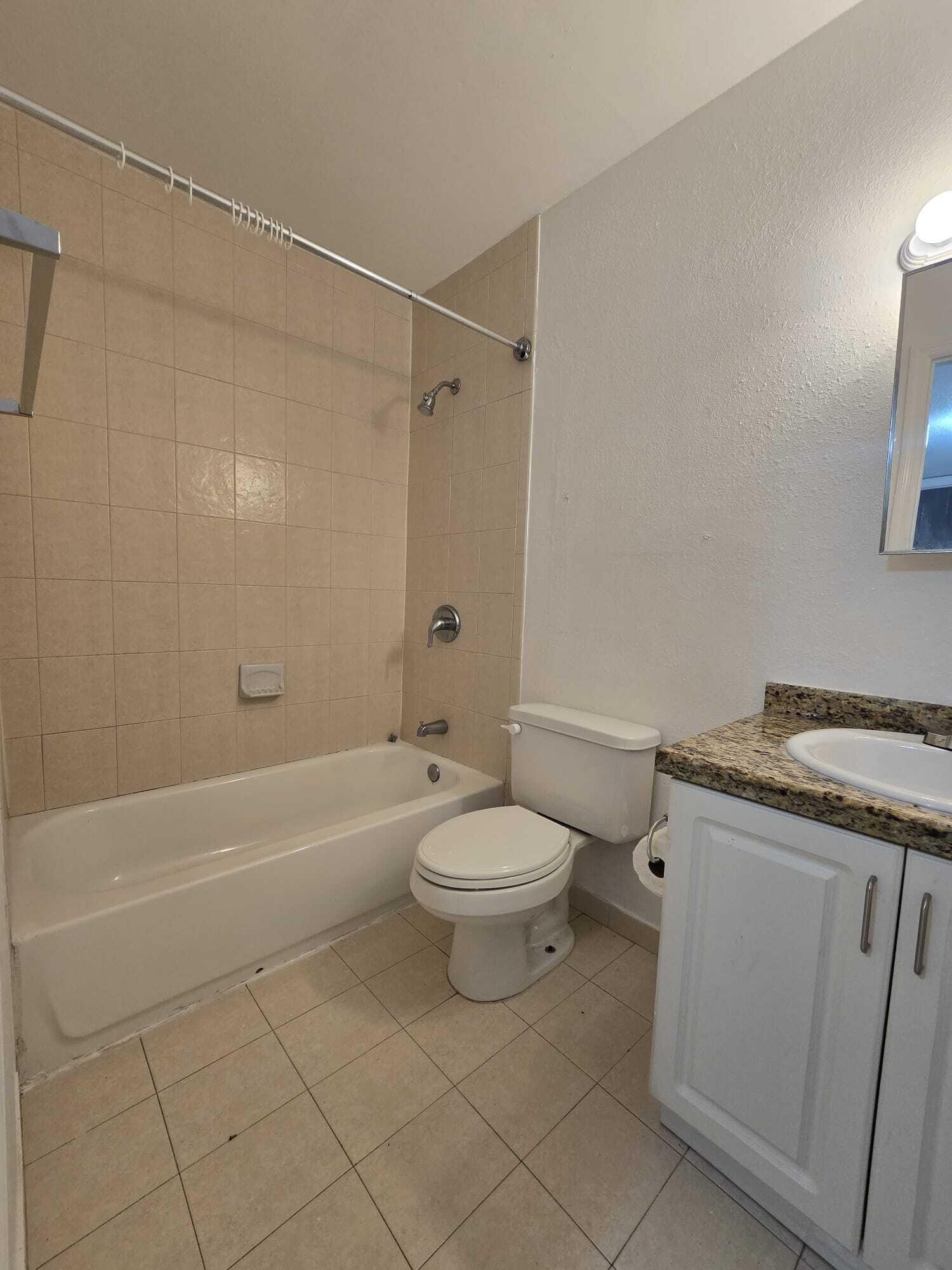1201 SW 52nd #202-2, North Lauderdale FL 33068