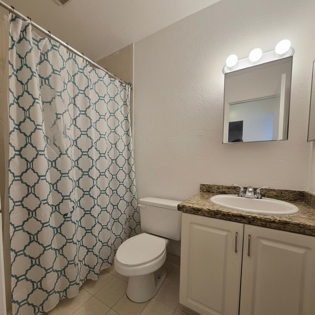 1201 SW 52nd #202-2, North Lauderdale FL 33068