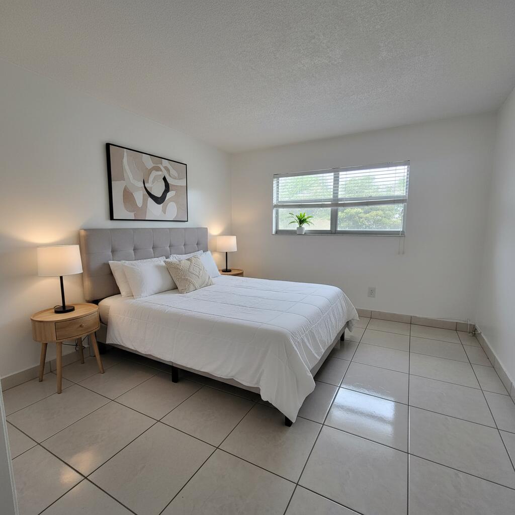 1201 SW 52nd #202-2, North Lauderdale FL 33068