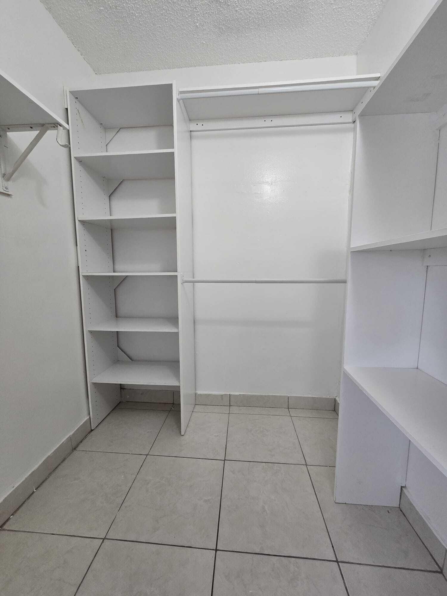 1201 SW 52nd #202-2, North Lauderdale FL 33068