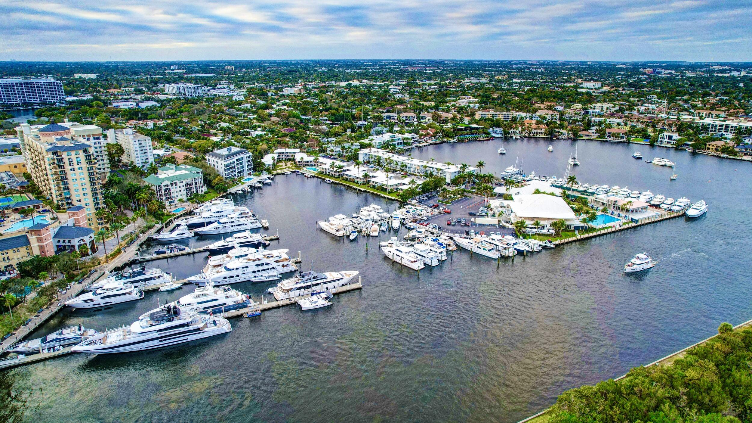 2727 Yacht Club #2a, Fort Lauderdale FL 33304