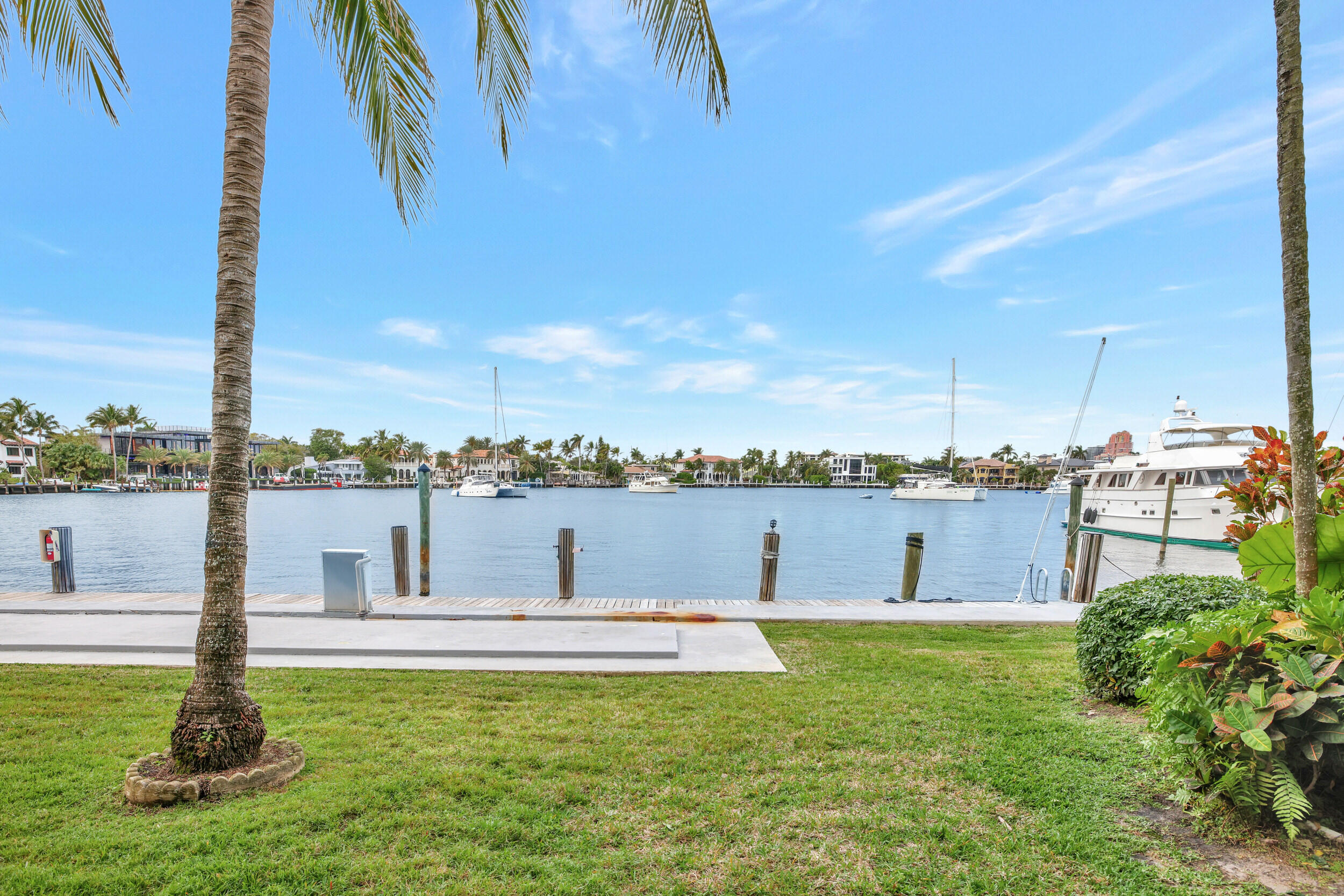 2727 Yacht Club #2a, Fort Lauderdale FL 33304