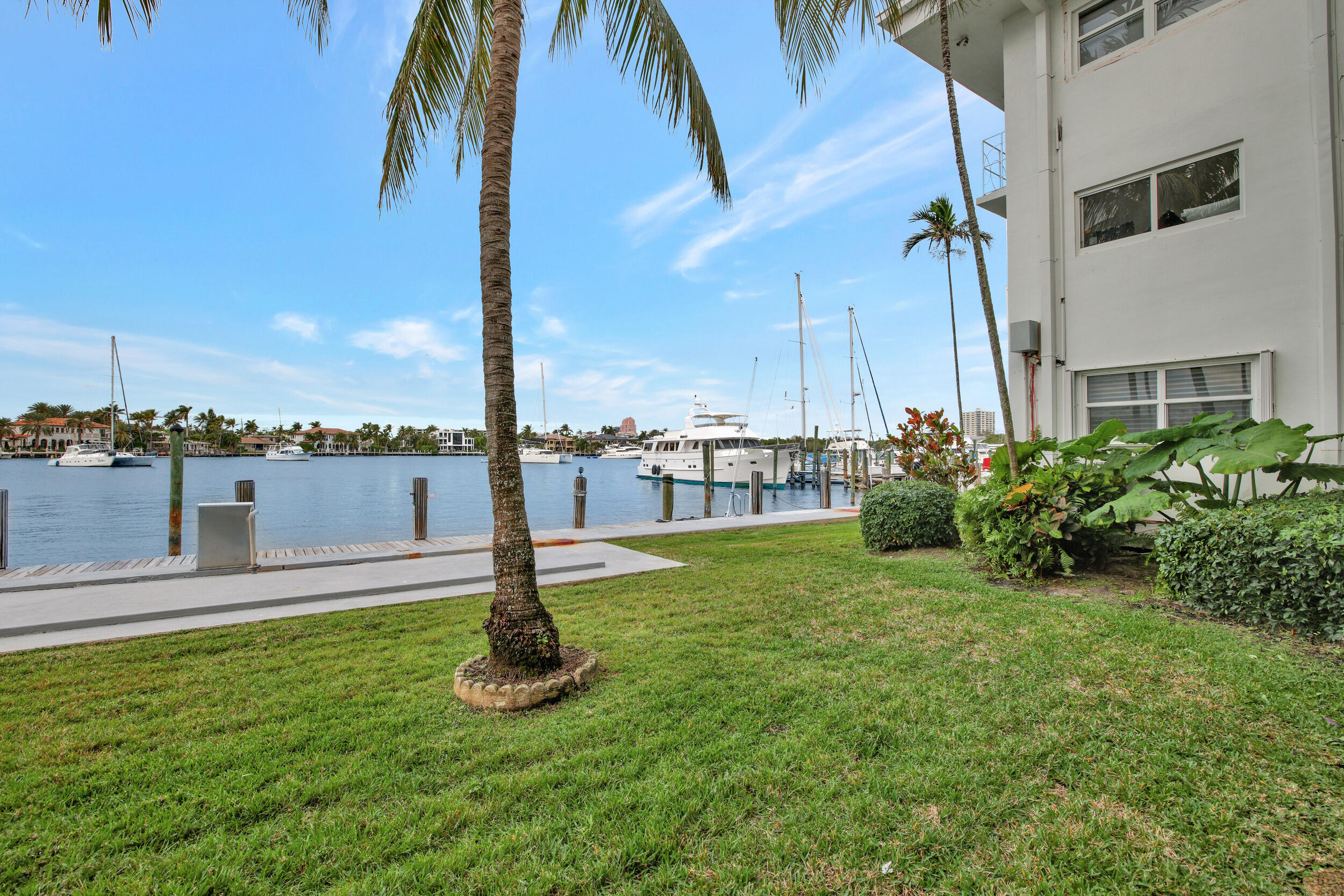 2727 Yacht Club #2a, Fort Lauderdale FL 33304