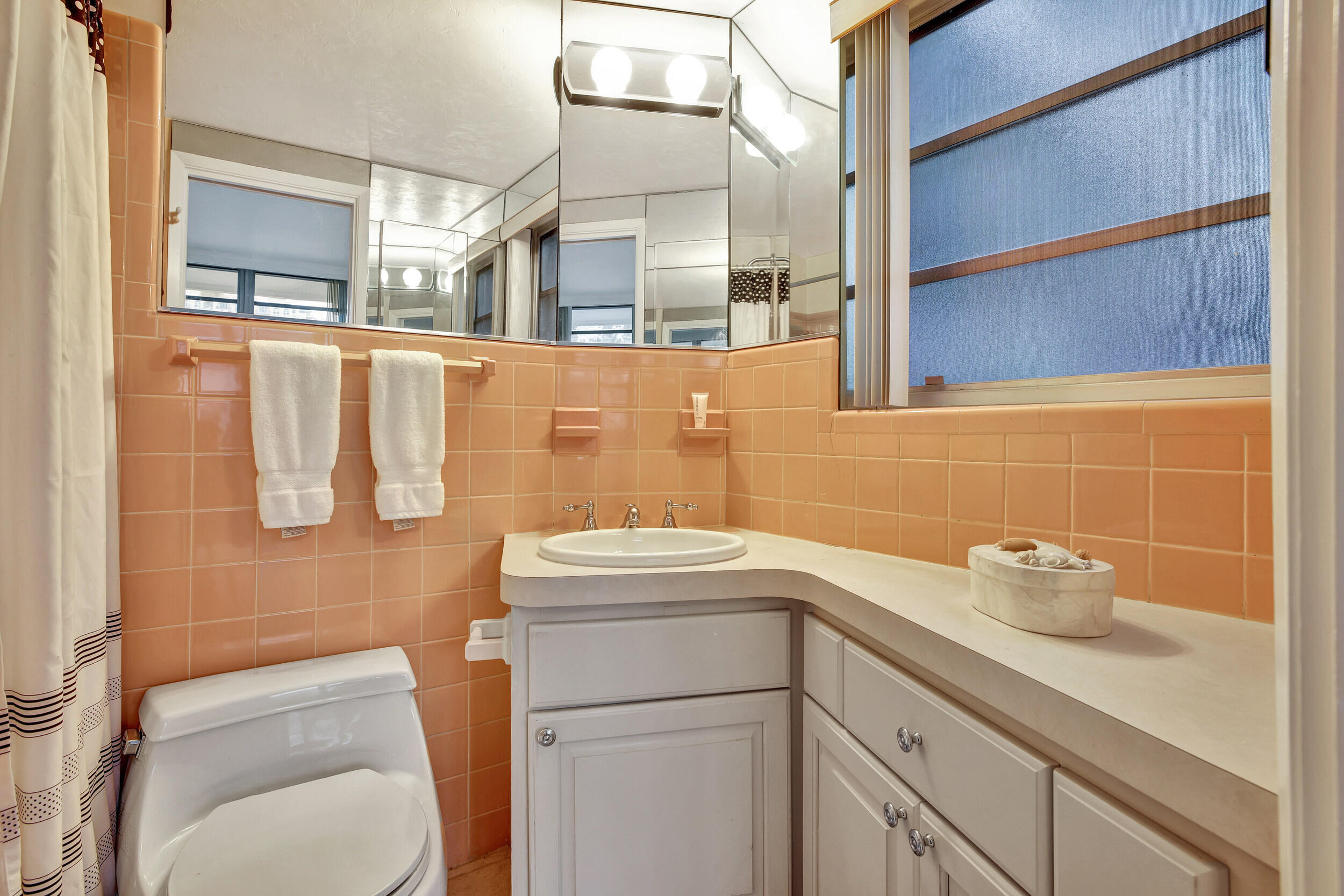 2727 Yacht Club #2a, Fort Lauderdale FL 33304
