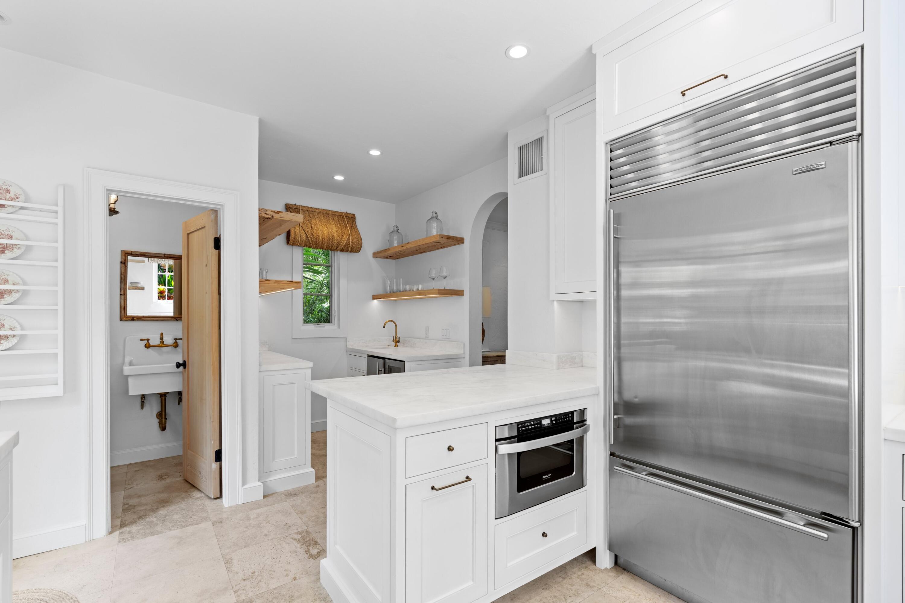 746 Upland, West Palm Beach FL 33401