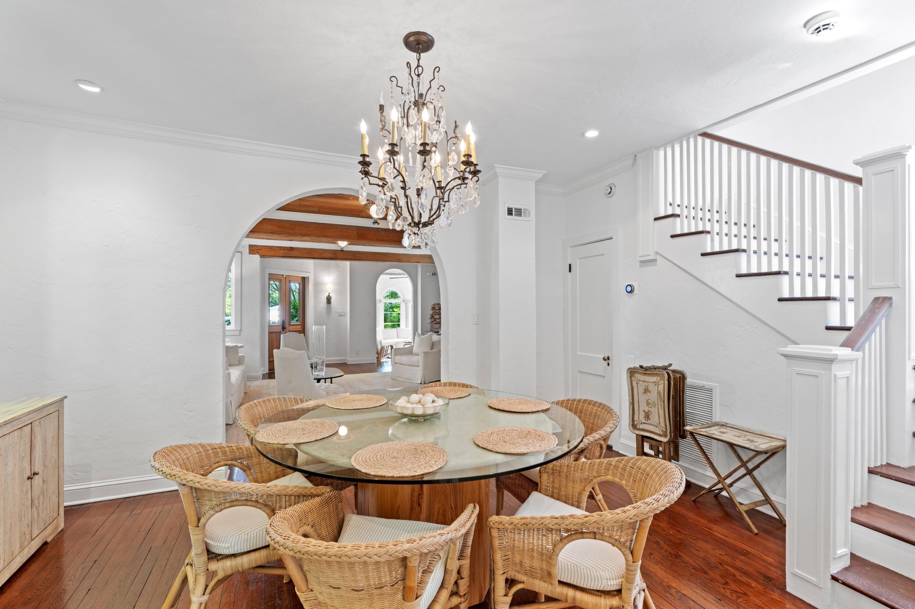 746 Upland, West Palm Beach FL 33401
